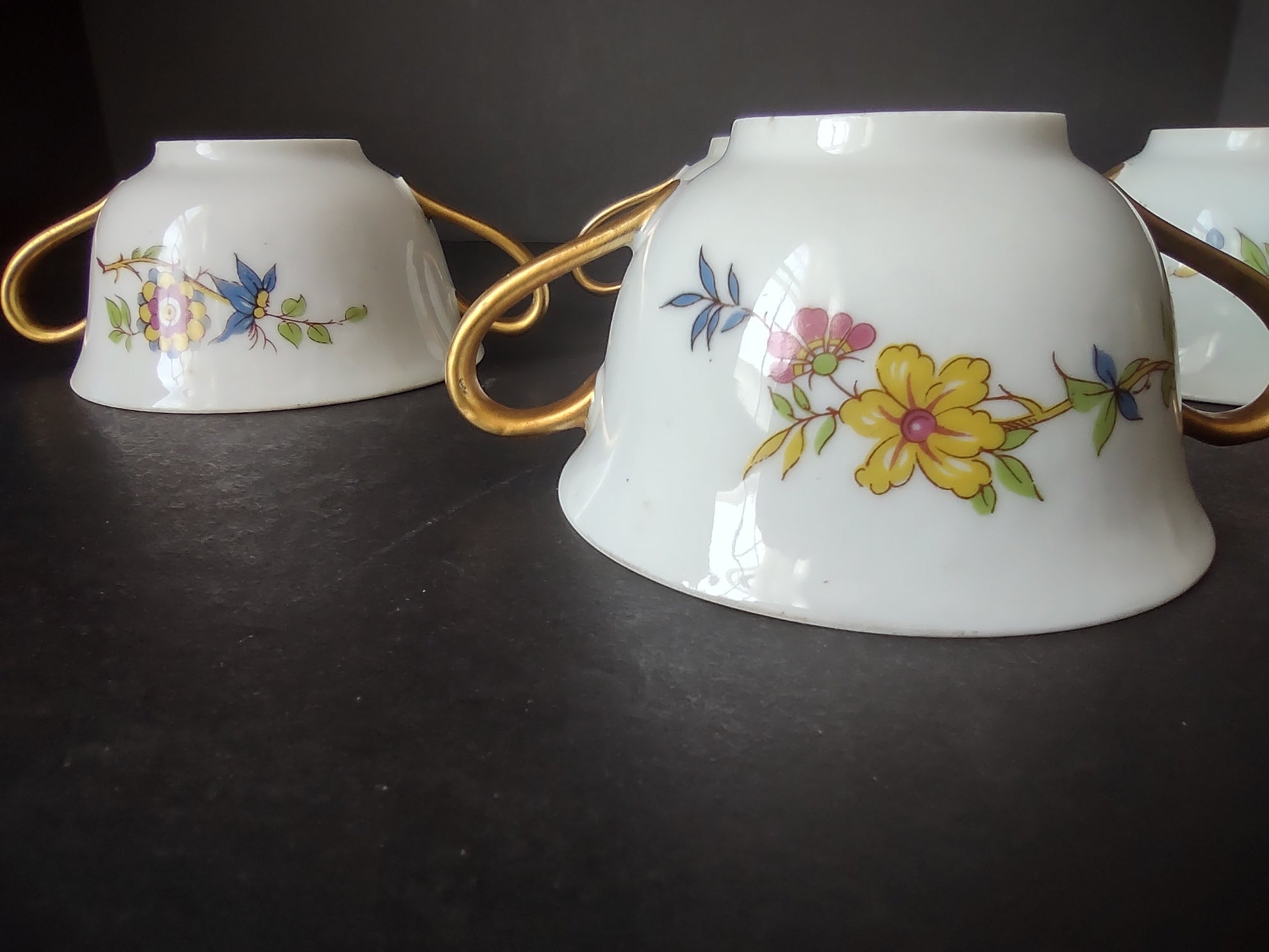 B. Altman Limoges Old Abbey Rouen Spray Pheasant 4 x Bouillon Cup ONLY (lot 815)