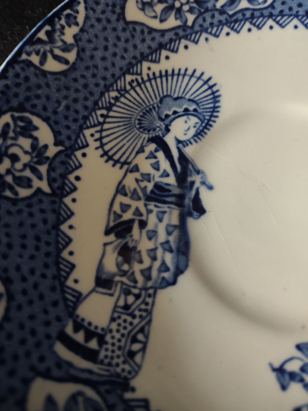 Vintage Woods & Sons Saucer Tsing Blue Oriental Geisha (Lot 5569)