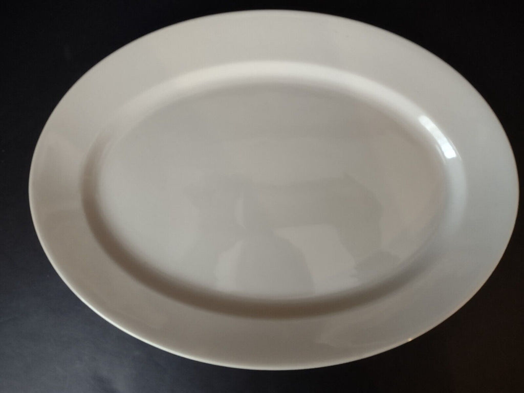 Plain White Oval Serving Platter 14" x 10-1/2" NO BACKSTAMP (lot 414)