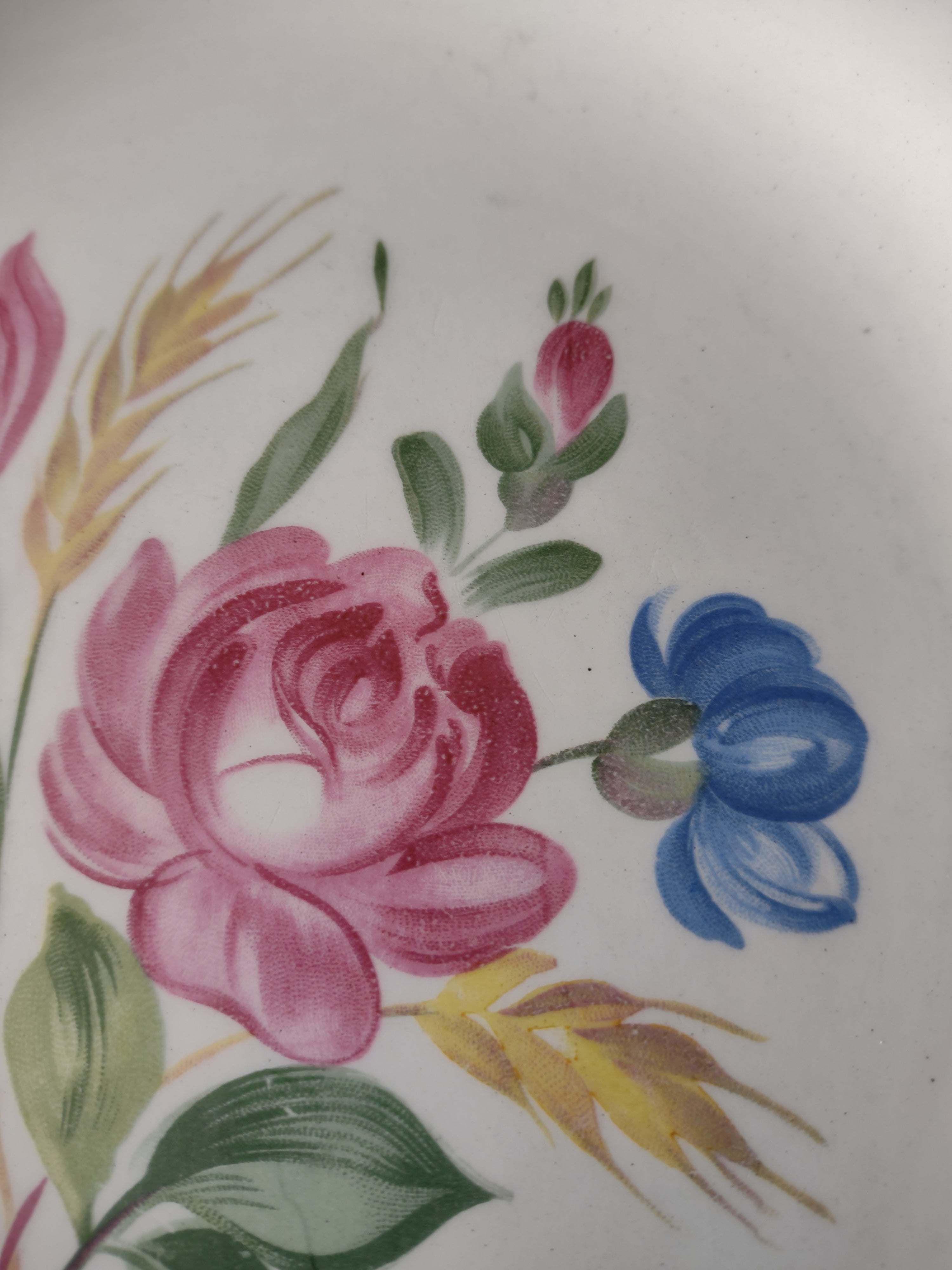 Vintage Luncheon Serving Plate Platter Rosemarie Scallop Edge Floral (Lot 5122)