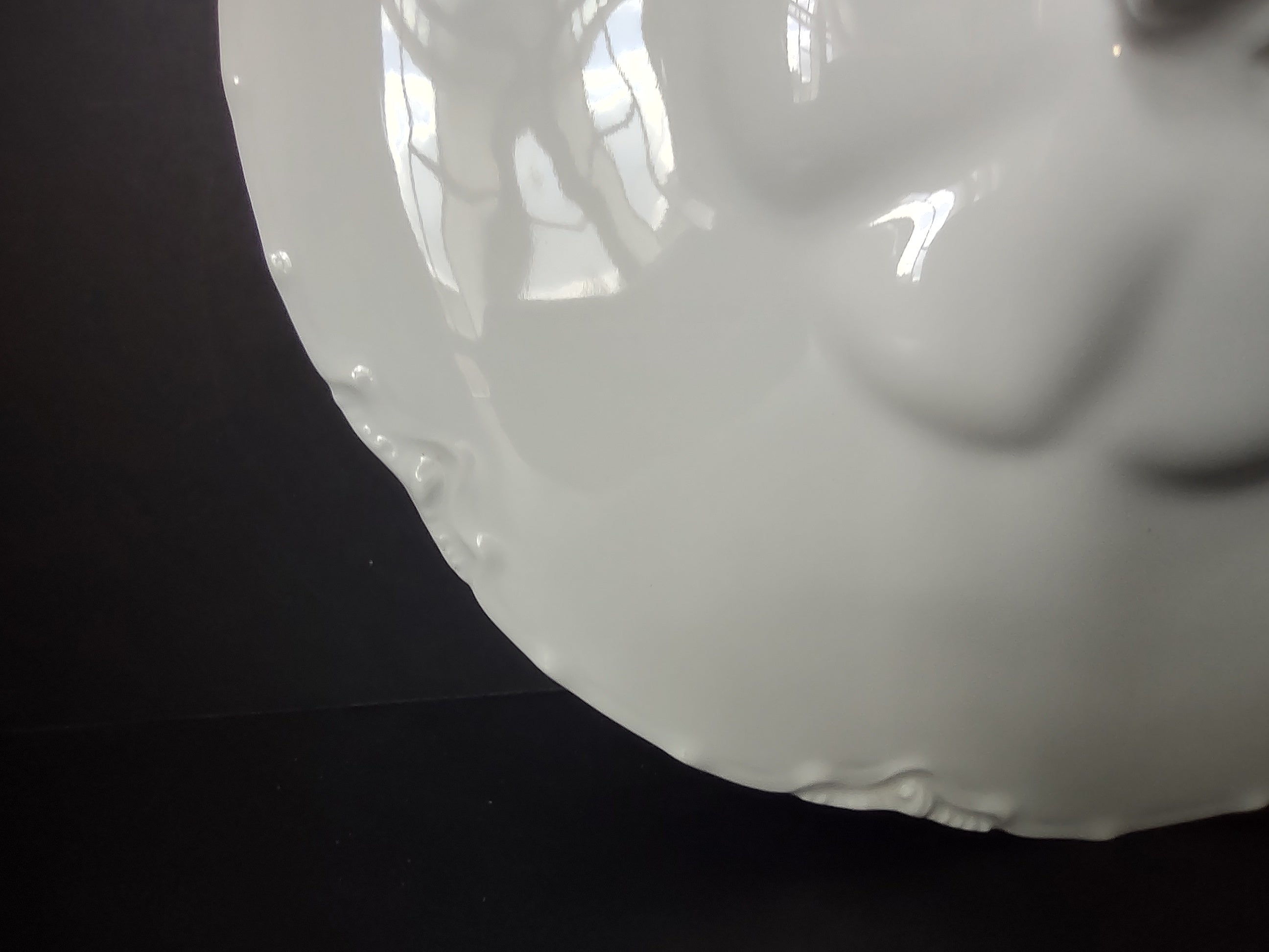 Haviland France Limoges Round LID ONLY for Serving Bowl Plain White (lot 1022)