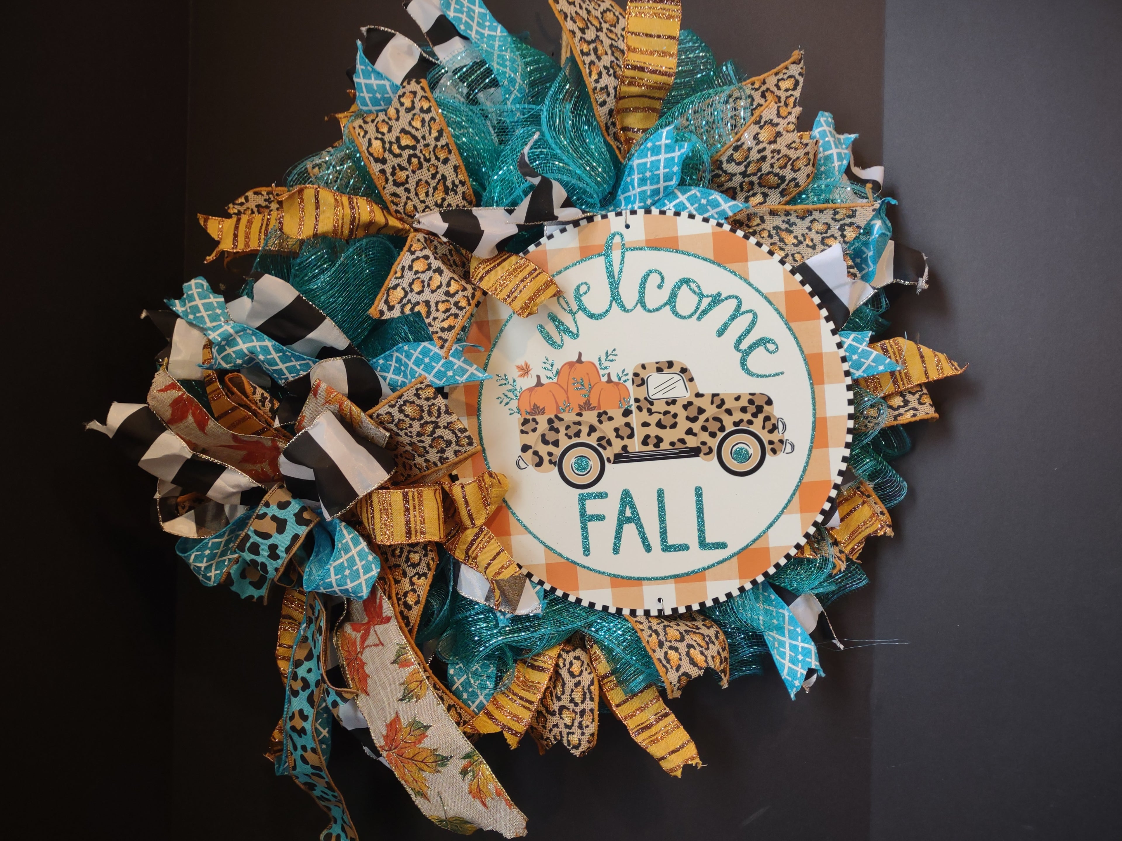 Autumn Fall Front Door Wreath Mesh Ribbon Decor Welcome Truck (lot 1367)