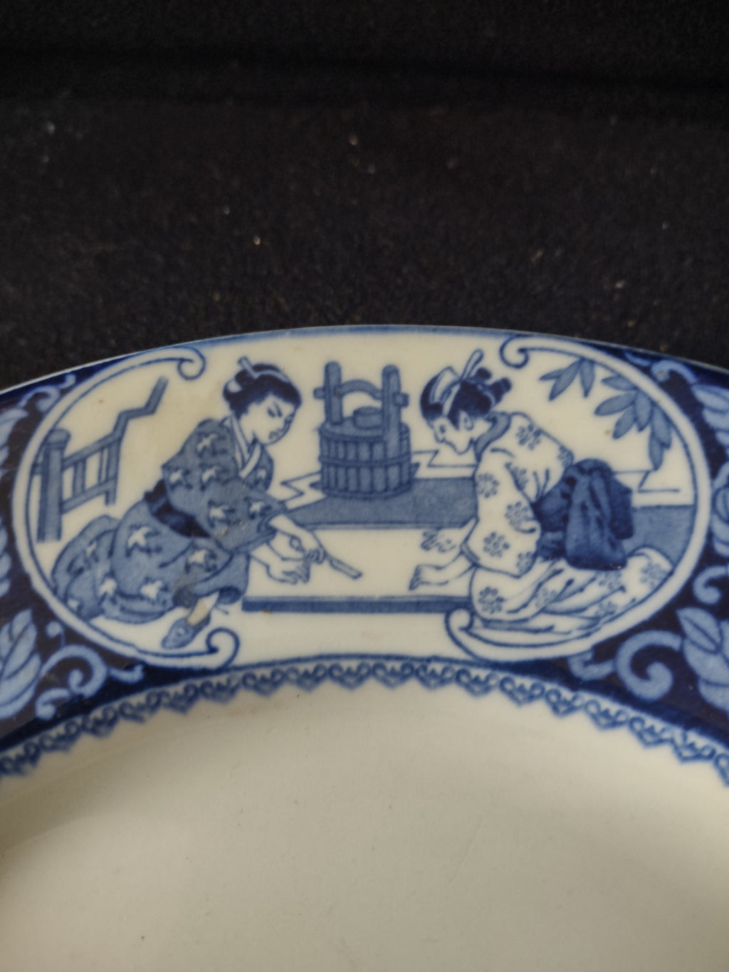 Vintage Wood & Sons 10" Dinner Plate Buddha Blue White (Lot 5587)