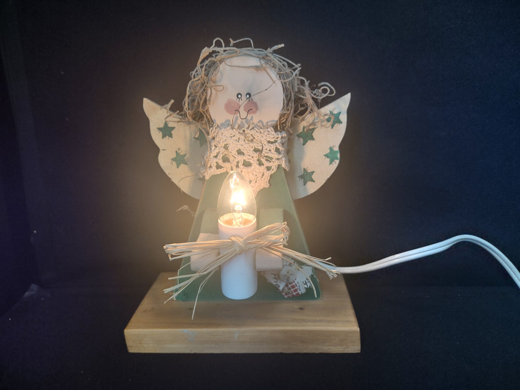 Christmas Vintage Primitive Rustic Cottage Light Up Wooden Angel (lot 1703)