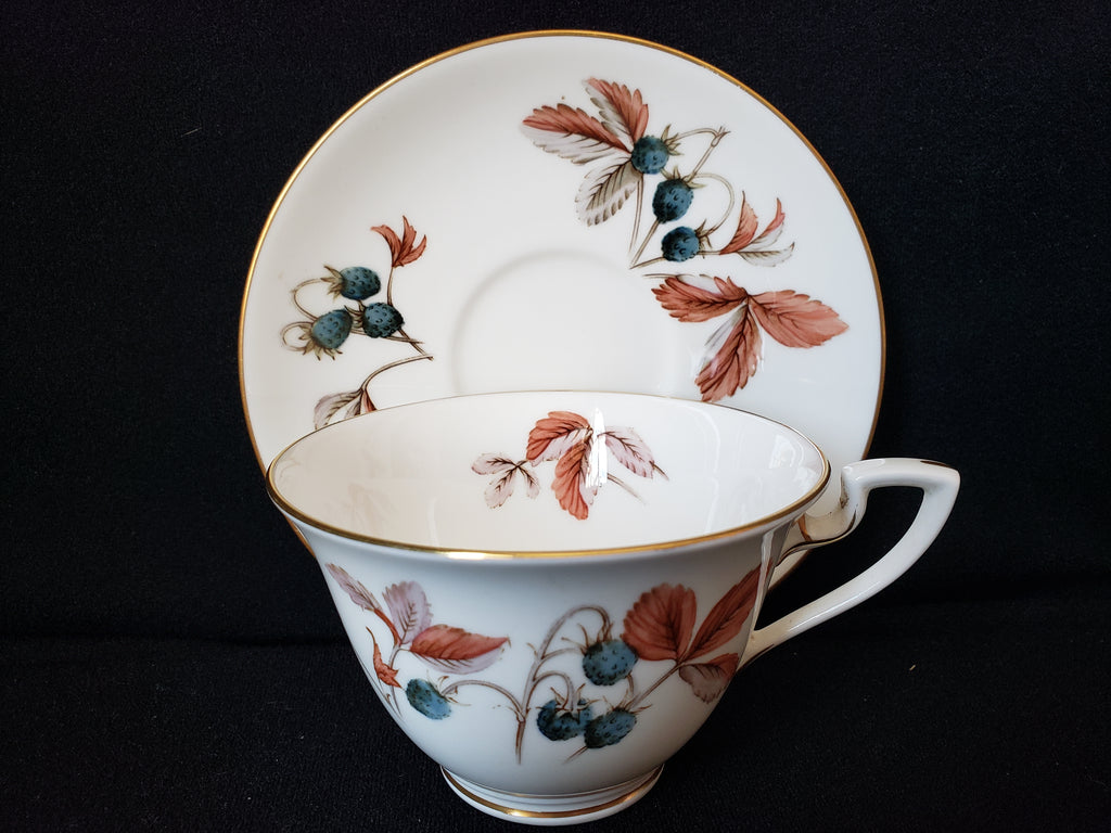 Vintage Royal Worcester Fraises Des Bois Tea Cup with Saucer (lot 2133)