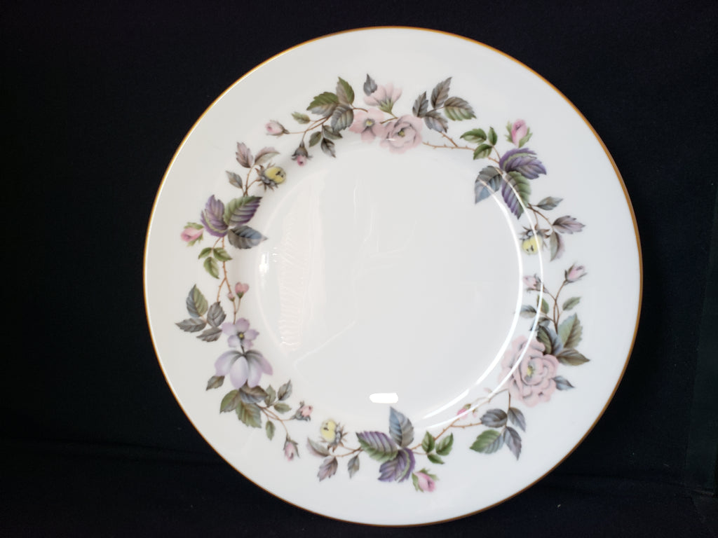 Vintage Royal Worcester June Garland Dinner Plate 10-1/2" (lot 2131)