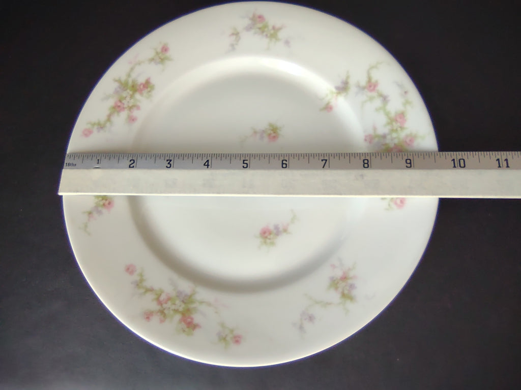 Haviland Limoges Dinner Plate Rose White Purple Flower Moss (lot 896)