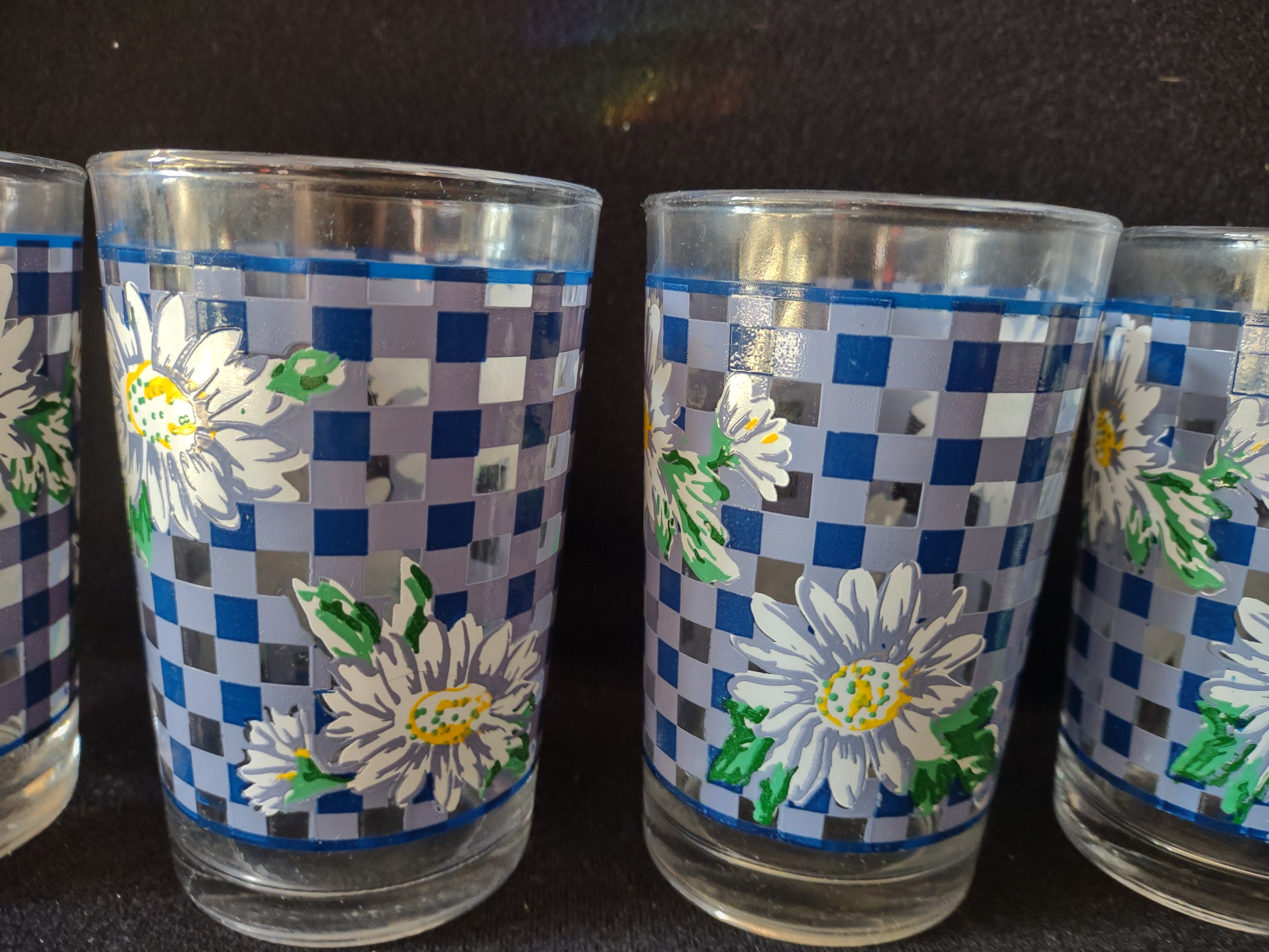 Vintage Indonesia Daisies Blue Checkered Juice Glass x 5 (lot 5171)