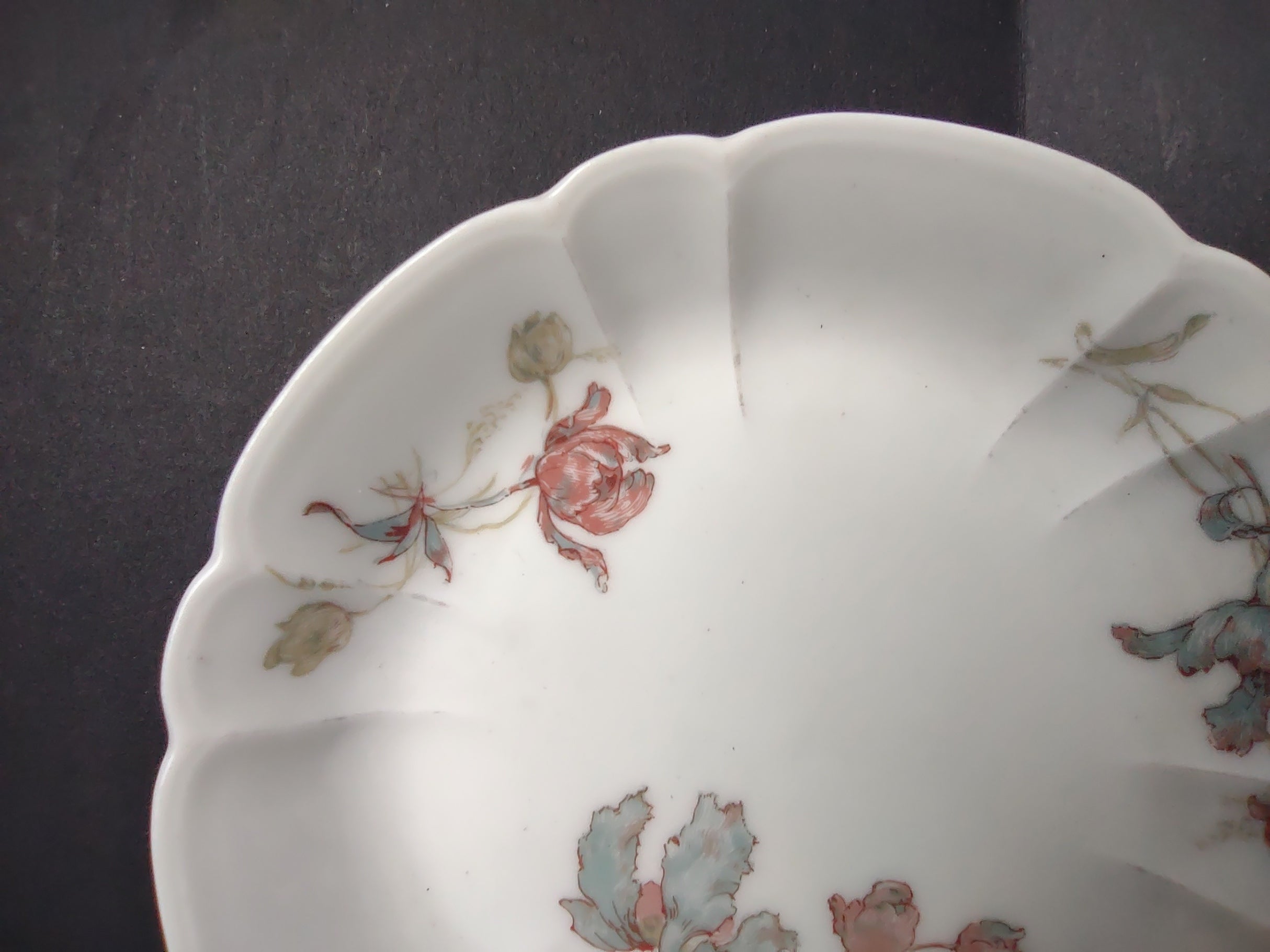 Antique 1889 Haviland Limoges Blue Red Flower Small Bowl (lot 951)
