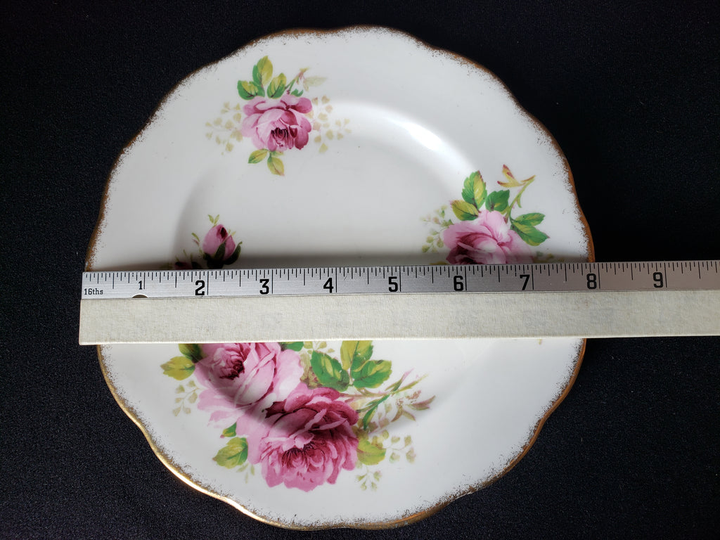 Vintage Royal Albert American Beauty Dessert or Salad Plate 8" (lot 2050)