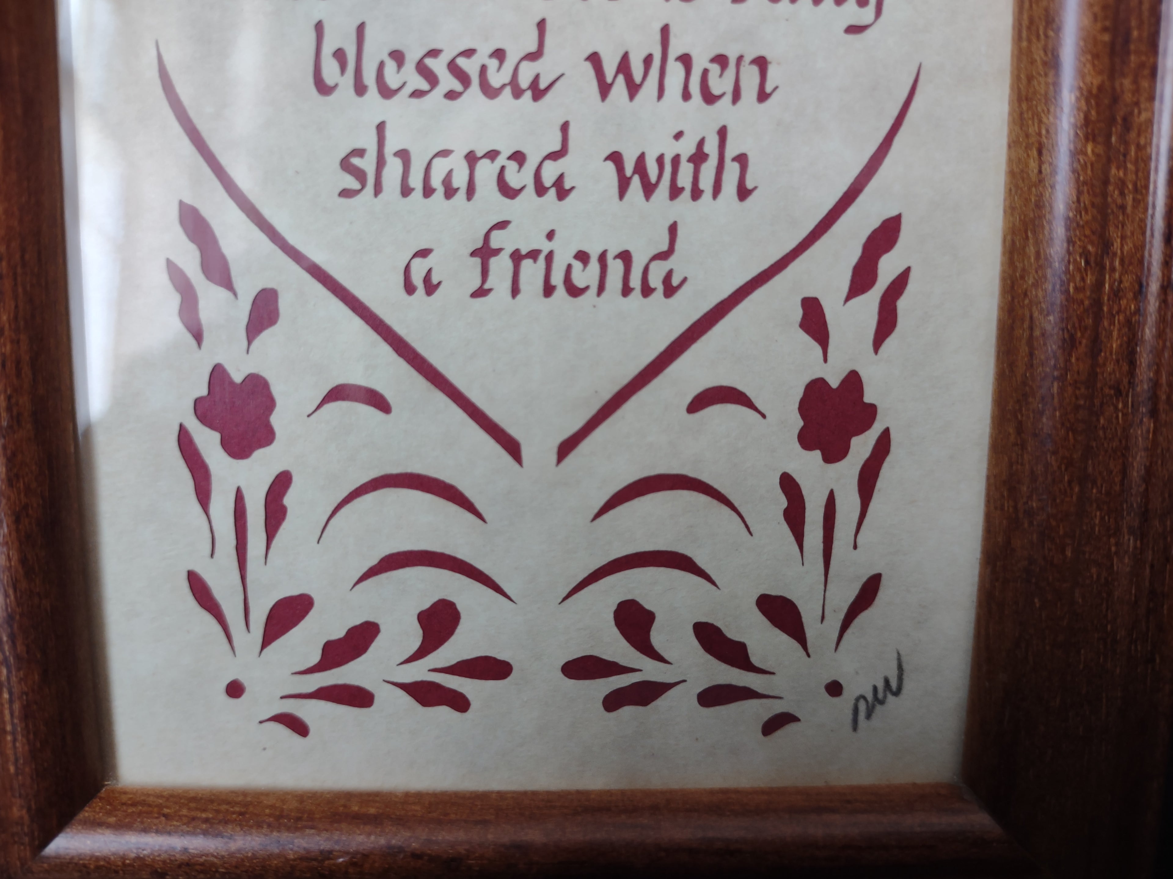 Vintage Designs with Scissors Picture Heart Blessed Friend (lot 1777)