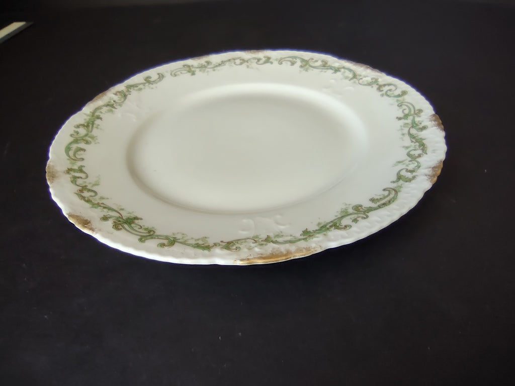 Haviland France Limoges French Cottage Shabby Chic Dinner Plate Green (lot 1103)