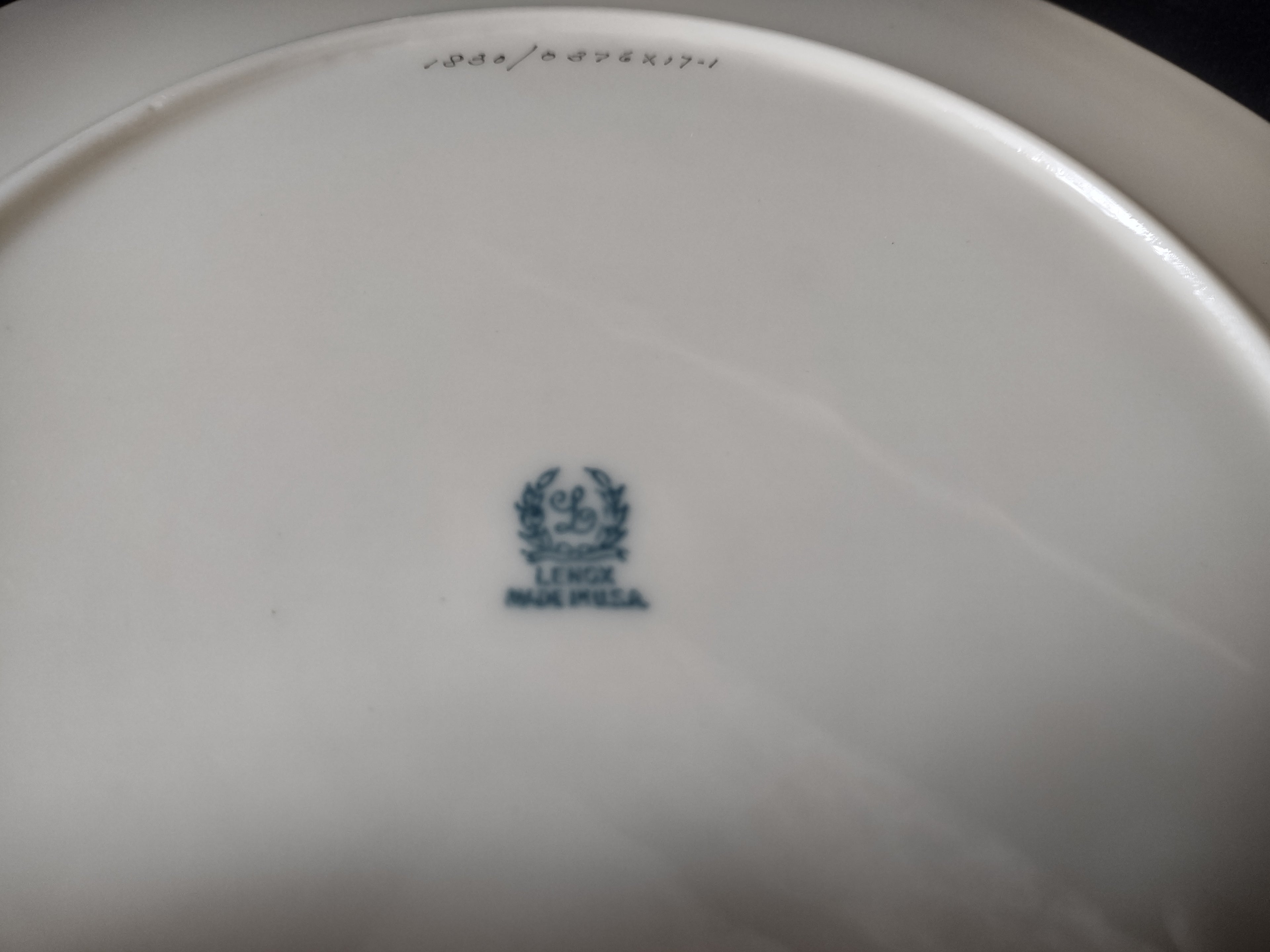 Vintage Lenox Blue Rim Black Starr & Frost Gorham Dinner Plate (lot 1797)