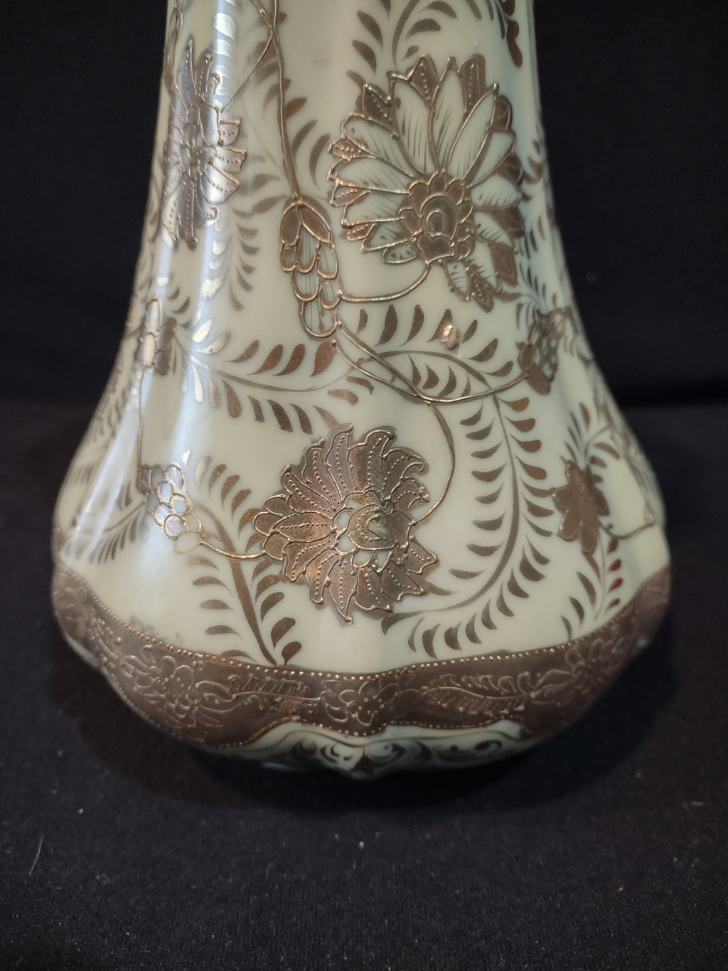 Vintage Ewer Pitcher Lime Golden Trim Floral Design Ornate Handle (Lot 5229)