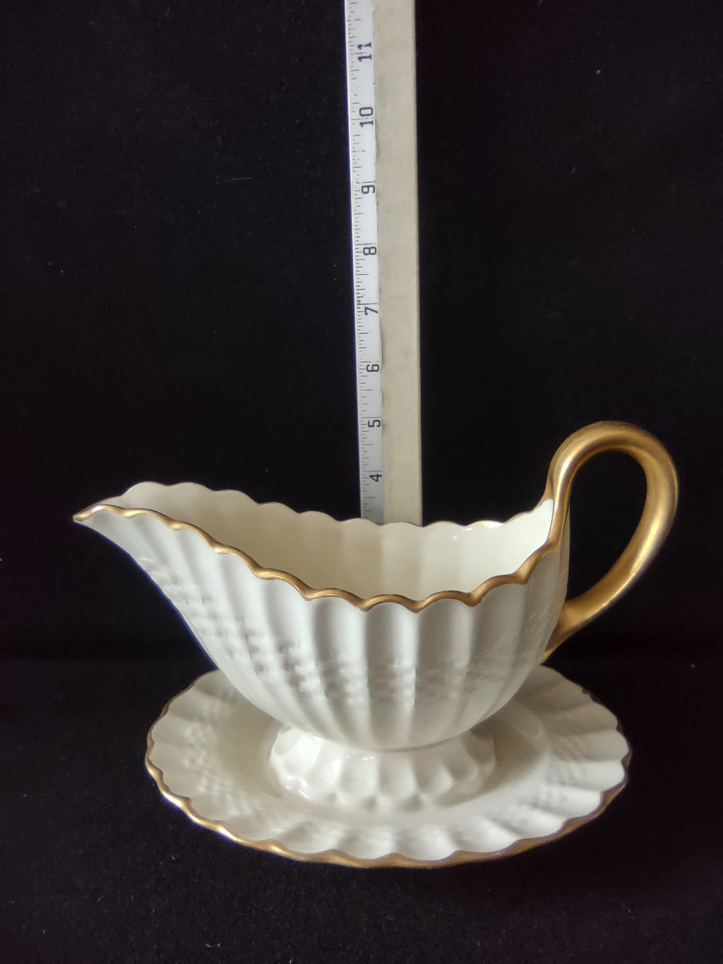Vintage Copeland Spode Gravy Boat Chelsea Wicker Earthenware Countryside Lot5805