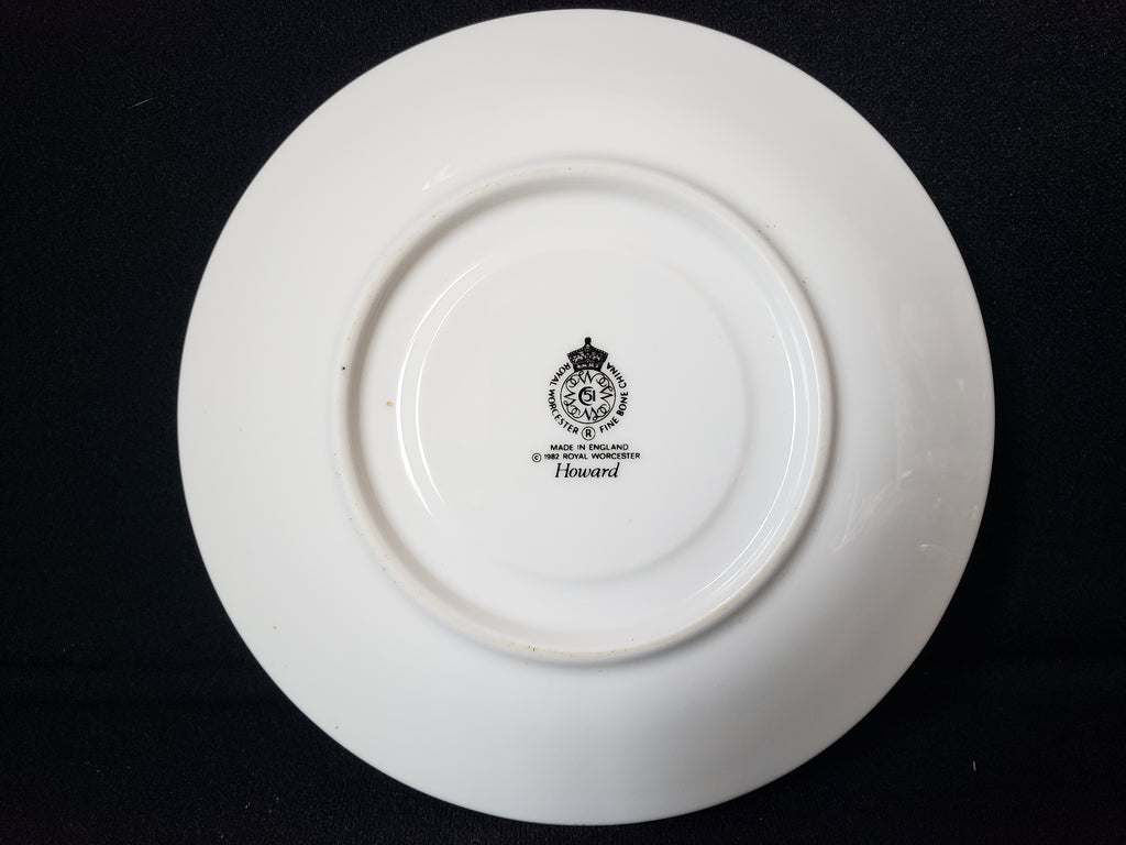 Vintage Royal Worcester Howard Saucer ONLY 5-3/4" (lot 2105)