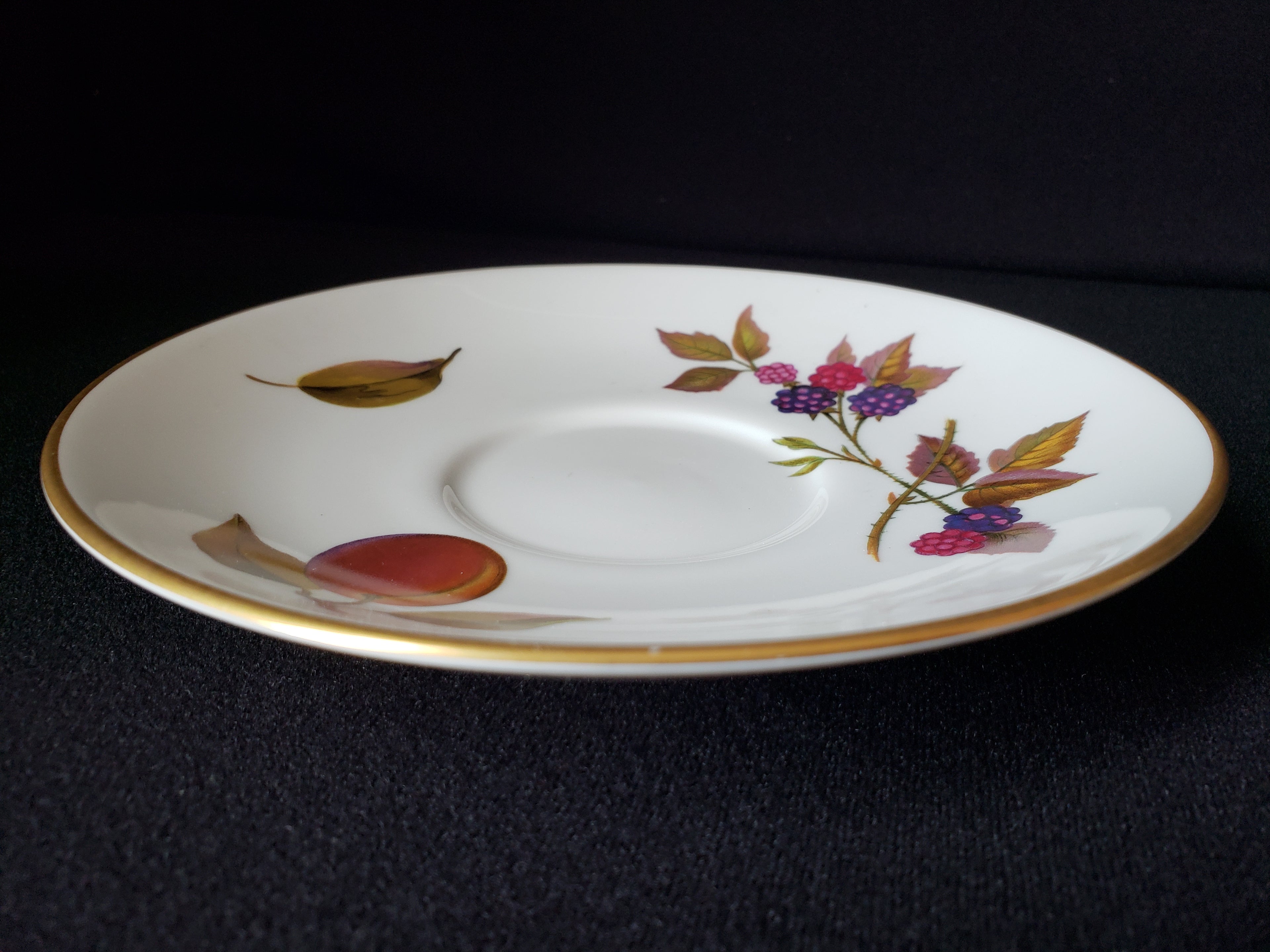 Vintage Royal Worcester Astral Saucer ONLY (lot 2082)