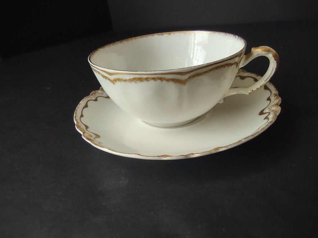 Haviland Limoges France Cup and Saucer White & Double Gold Trim (lot 643)