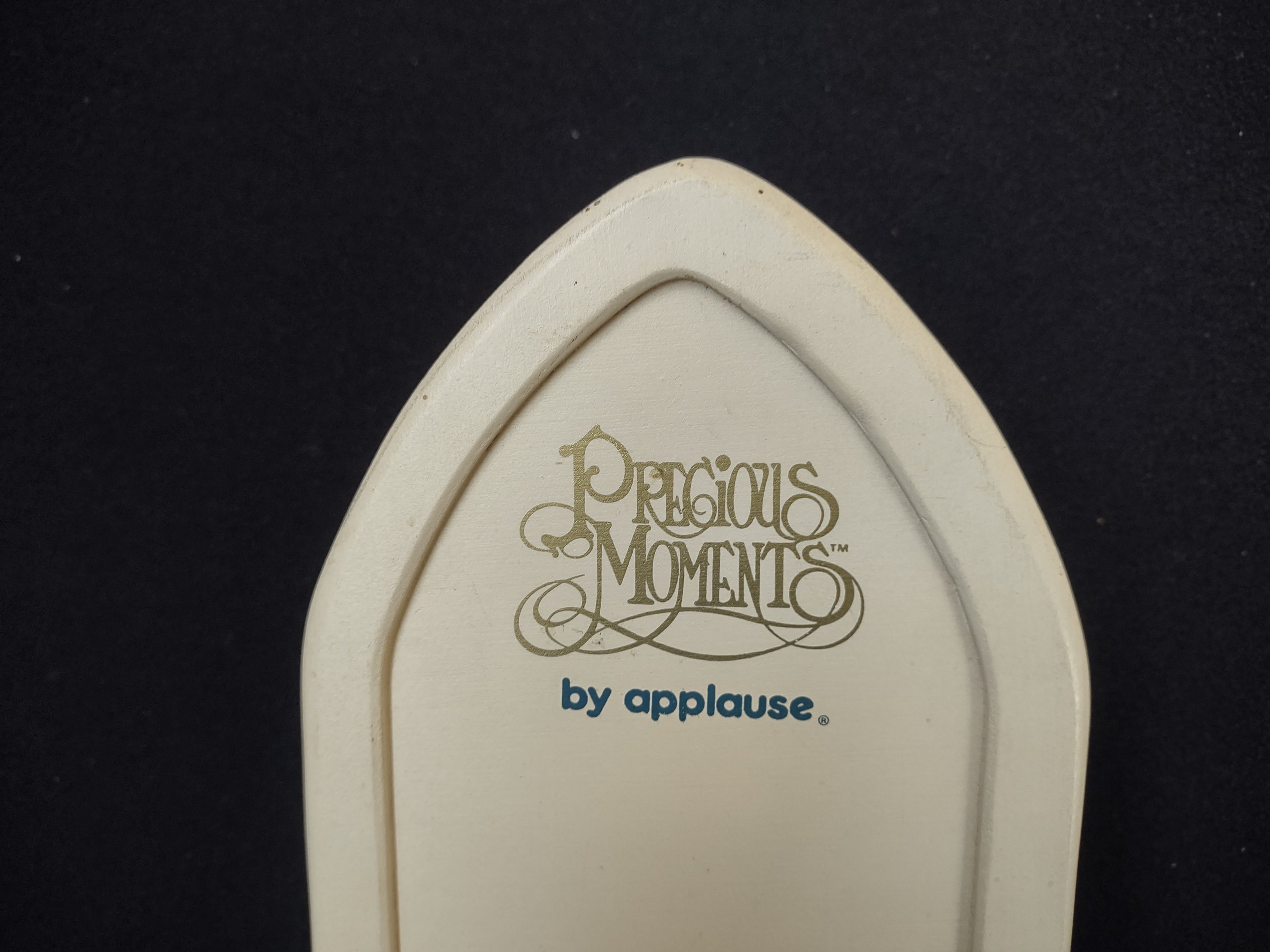 Precious Moments Beatitudes Collection Blessed Peacemakers Stand (lot 2478c)