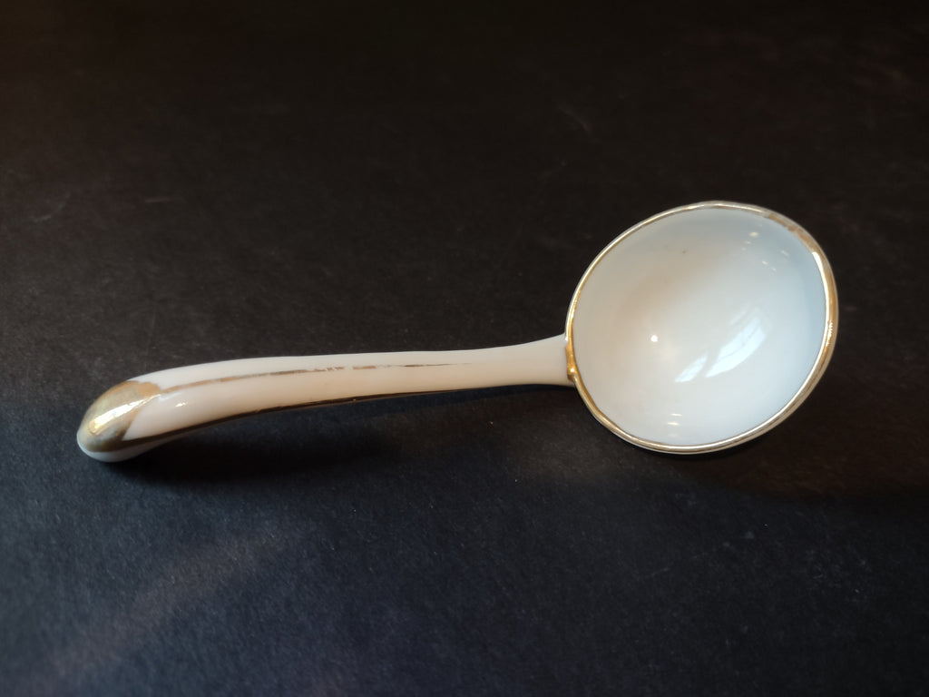 Vintage Nippon Small Spoon Ladle White Golden Trim (lot 5358)