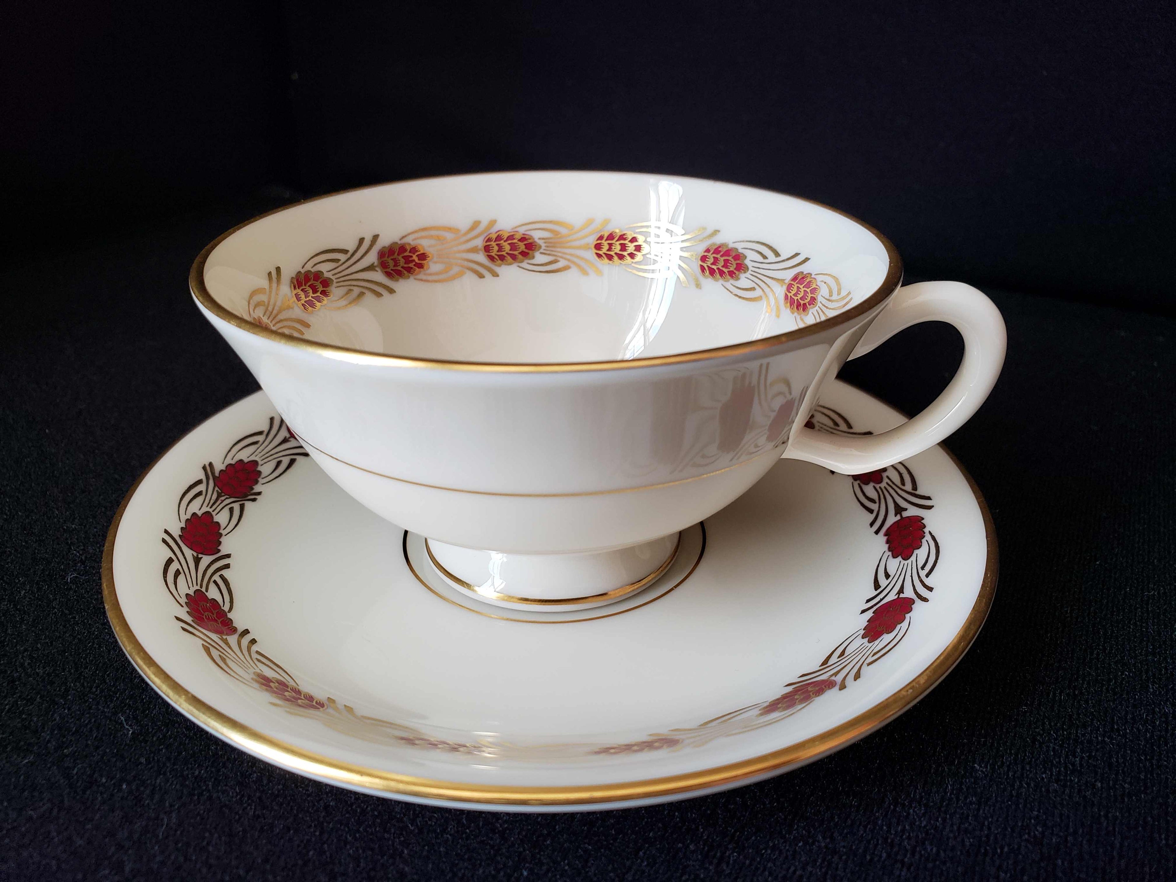 Vintage Lenox Pinehurst O-407-R Tea Cup with Saucer (lot 1937)