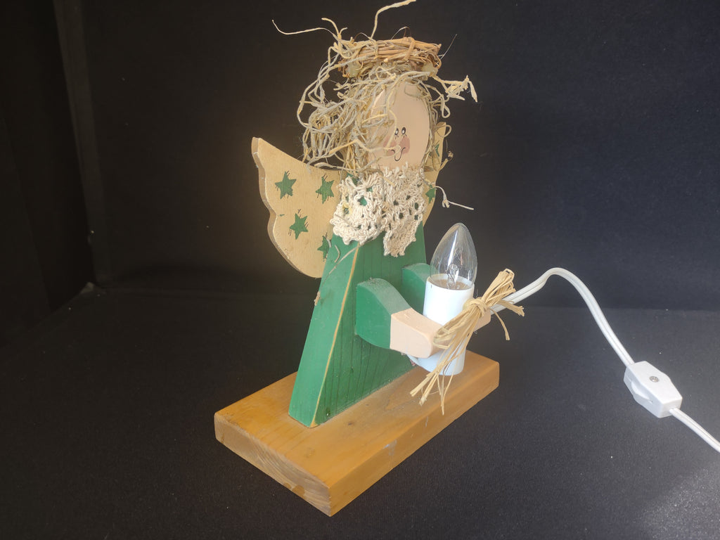 Christmas Vintage Primitive Rustic Cottage Light Up Wooden Angel (lot 1703)