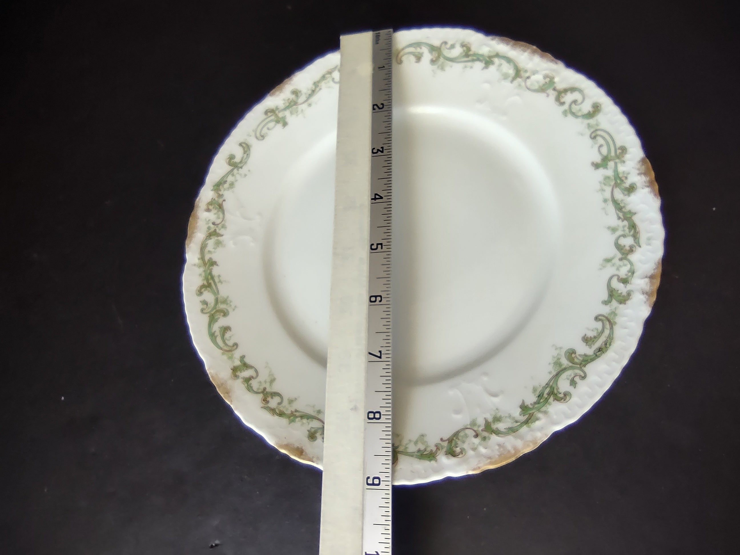 Haviland France Limoges French Cottage Shabby Chic Dinner Plate Green (lot 1103)