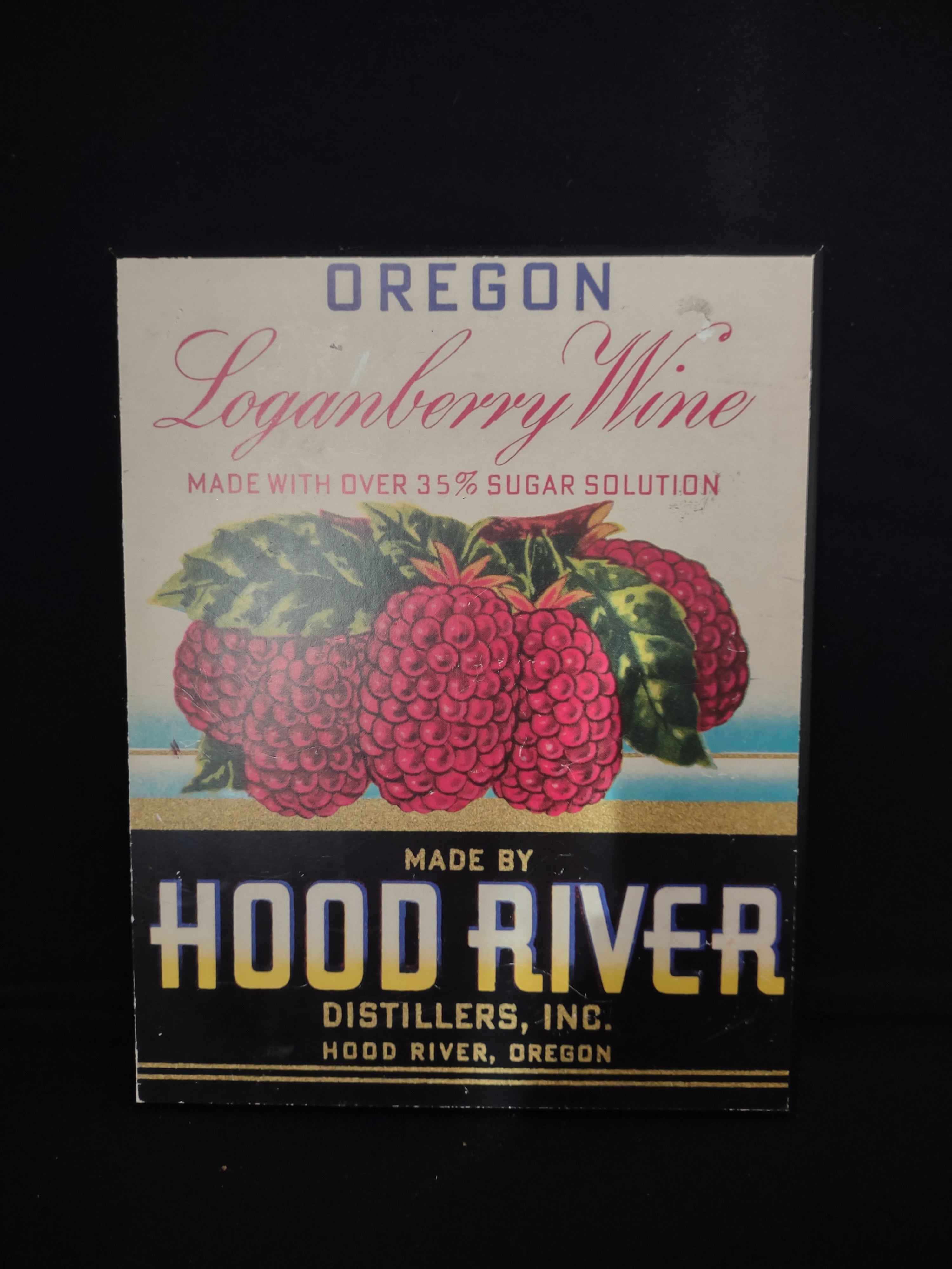 Wood Sign Plaque Picture Hood River Oregon Loganberry Wine (lot 2512c)