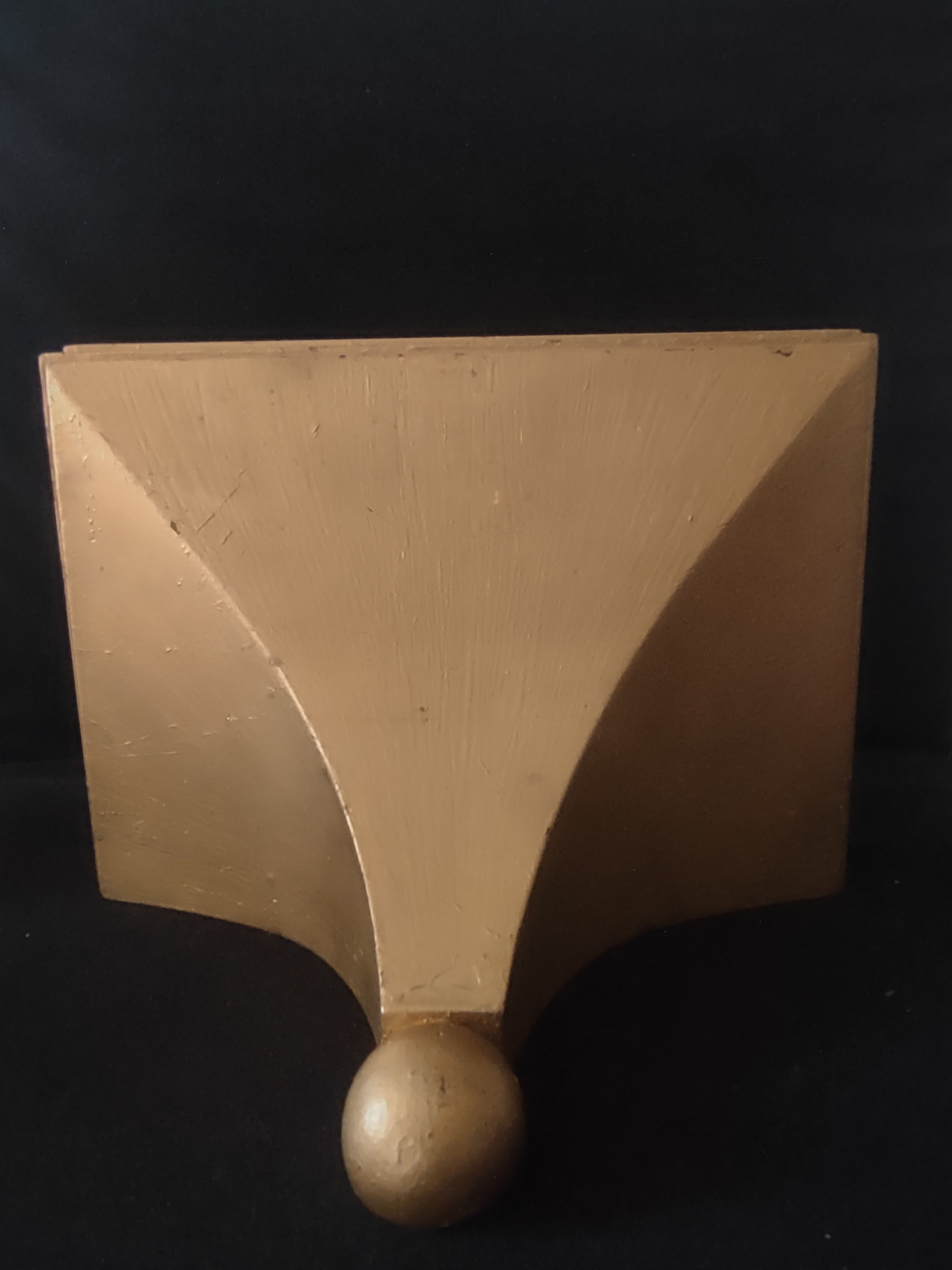 Decorative Unique Wooden 12x8 Wall Shelf Painted Golden (Lot 3287)