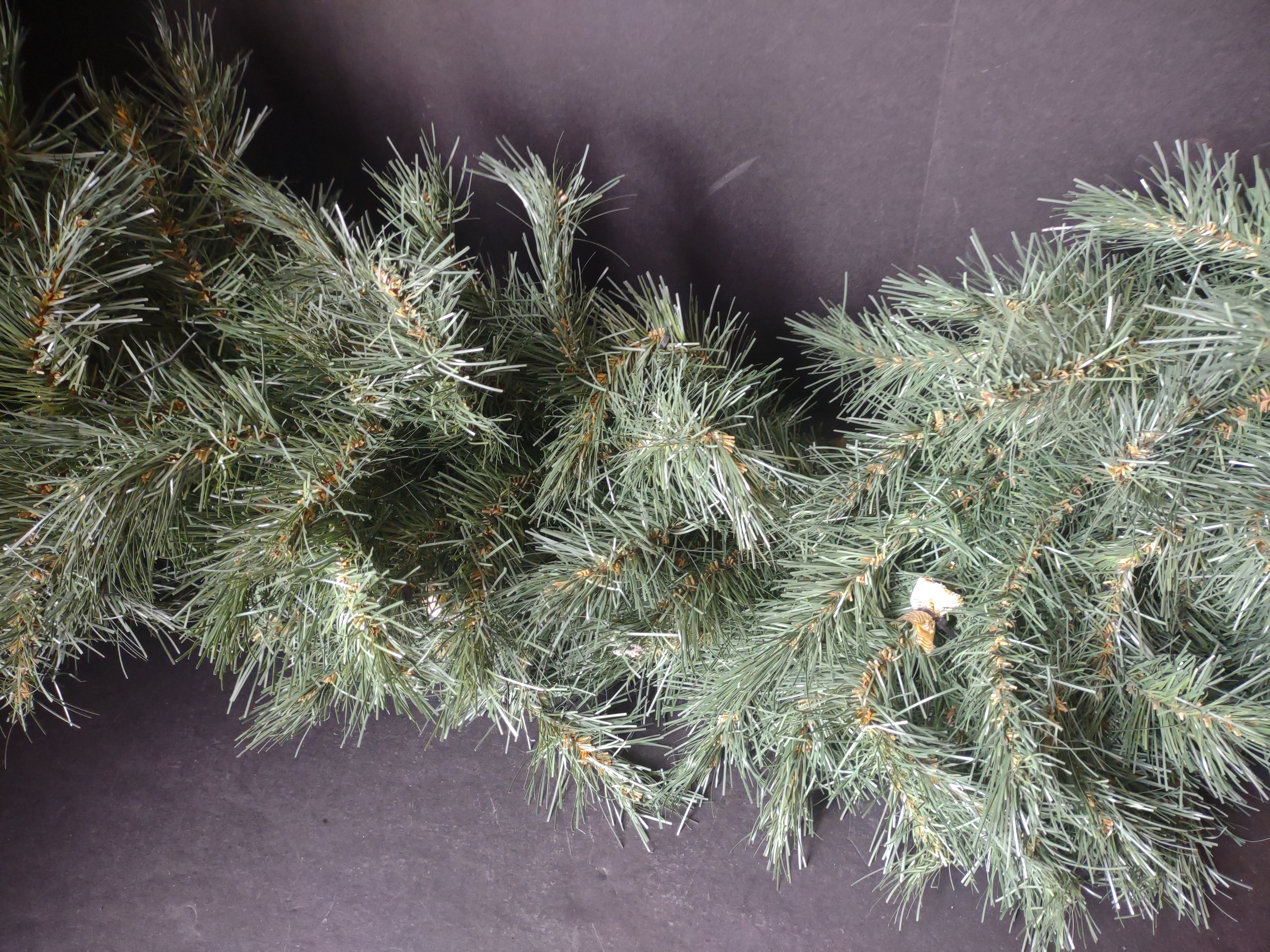 Artificial Christmas Wreath 36" (lot 1761)