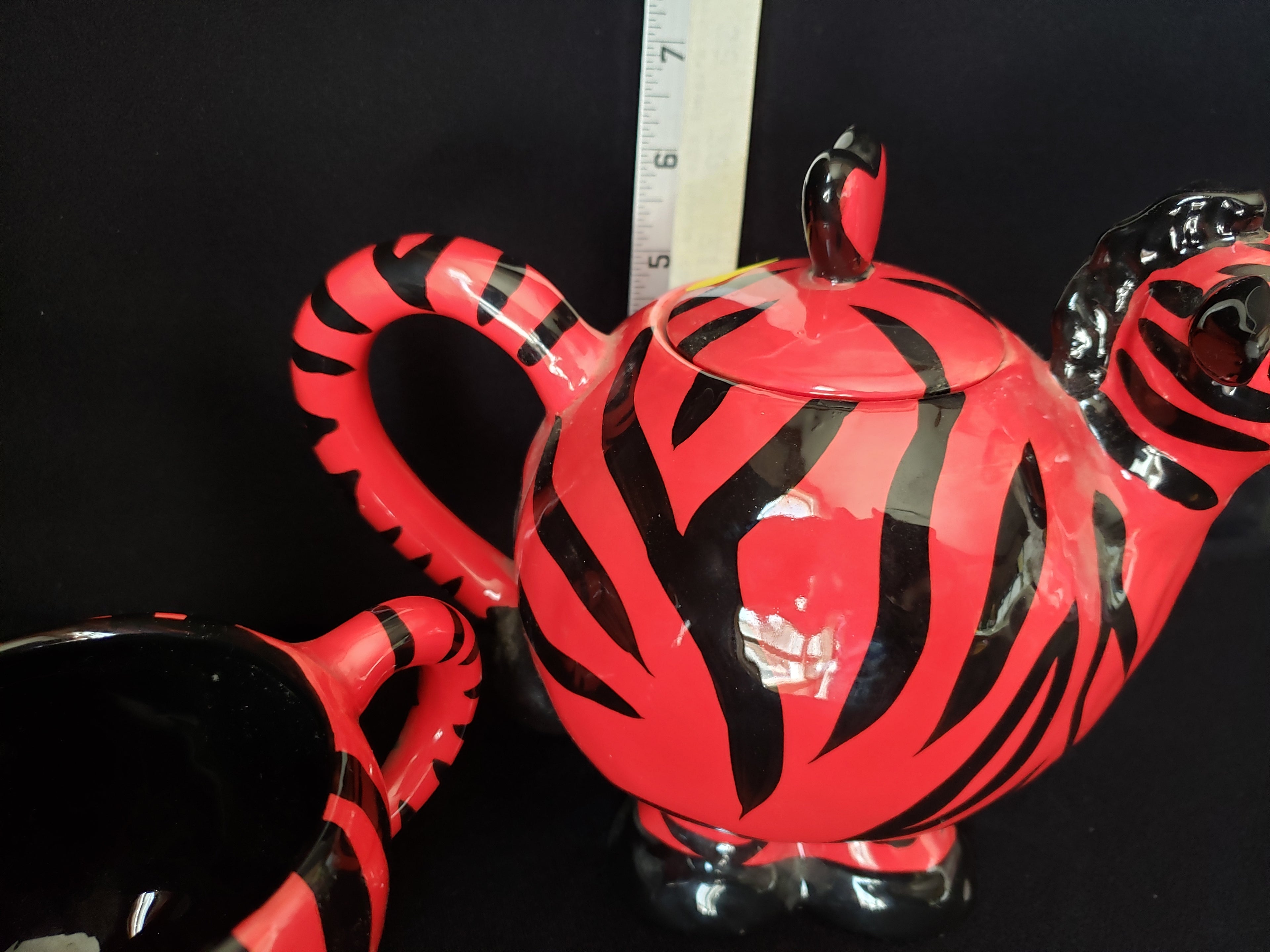 Whimsical Child Kid Collectible Red Zebra Teapot and Tea Cup (lot 2167)