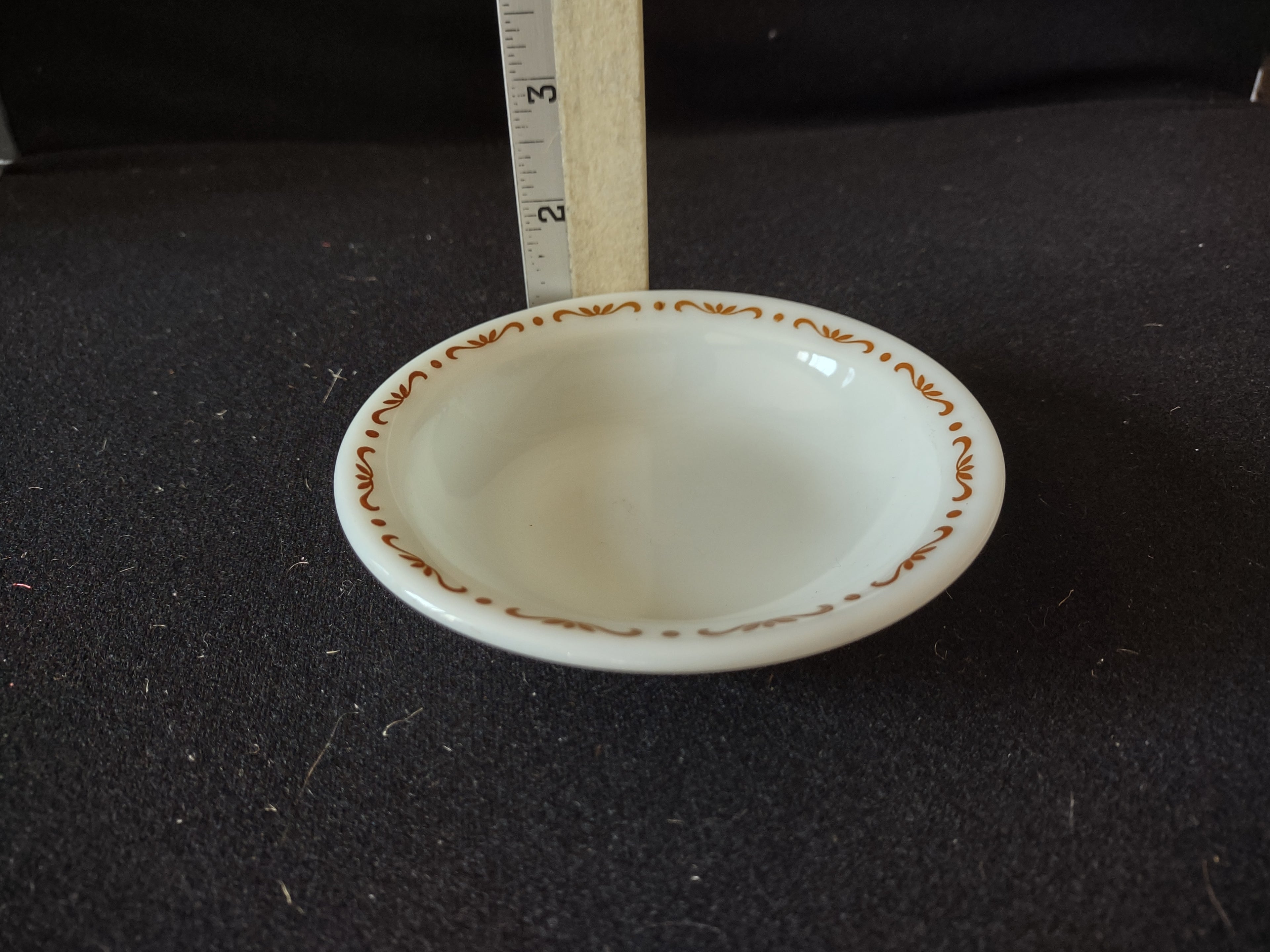 Vintage Pyrex Milk Glass Copper Filigree Sauce Serving Small Bowl x 2 (lot 5212)