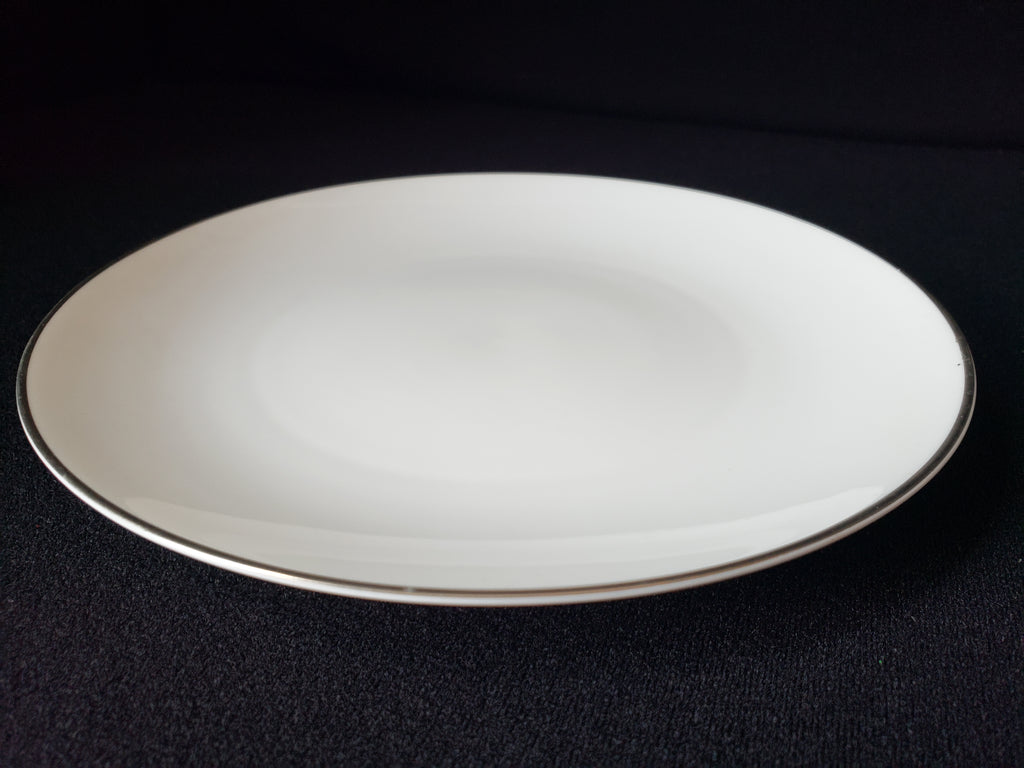Vintage Royal Worcester White Silver Trim Salad or Luncheon Plate 8" (lot 2112)