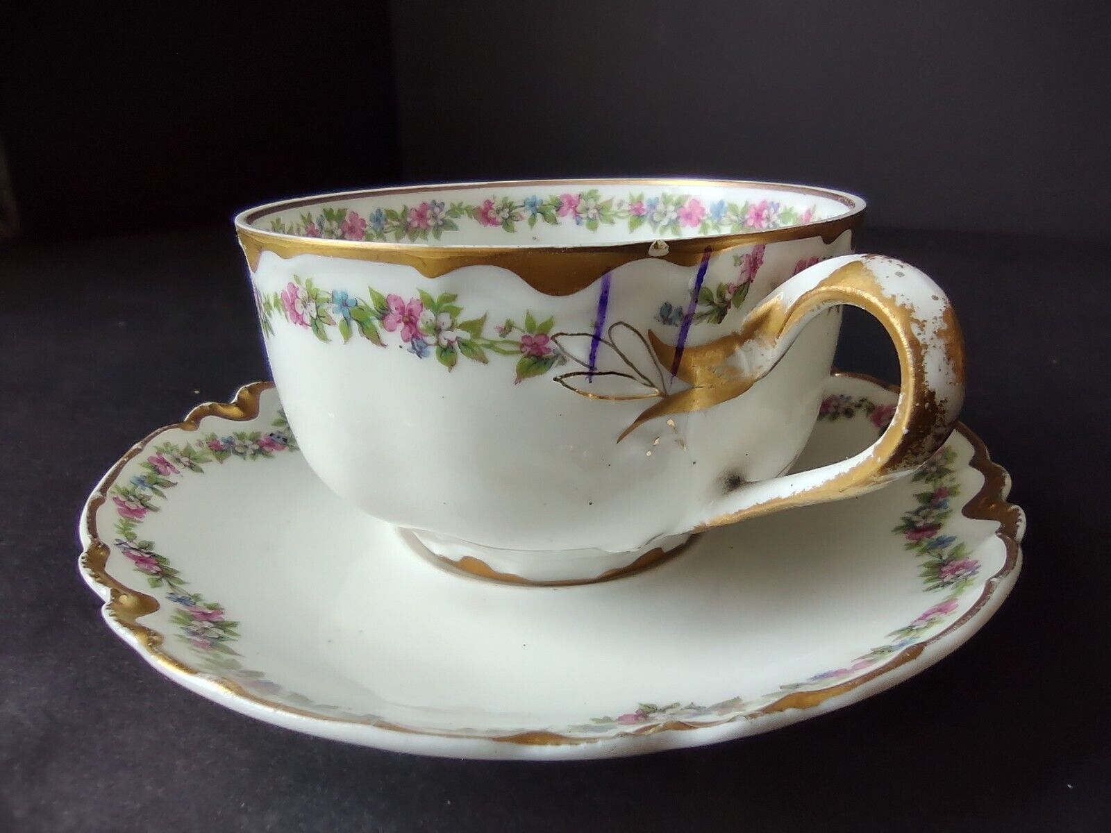 Haviland Limoges Gold Trim Pink Flower Garland Teacup & Saucer IMPERFECT lot 707