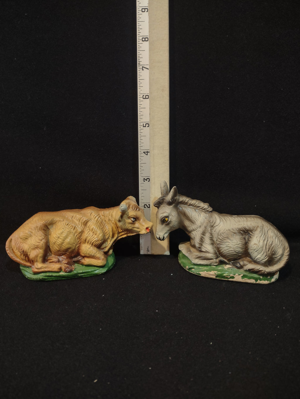 Vintage Christmas Nativity Cow Donkey (Lot 4221)