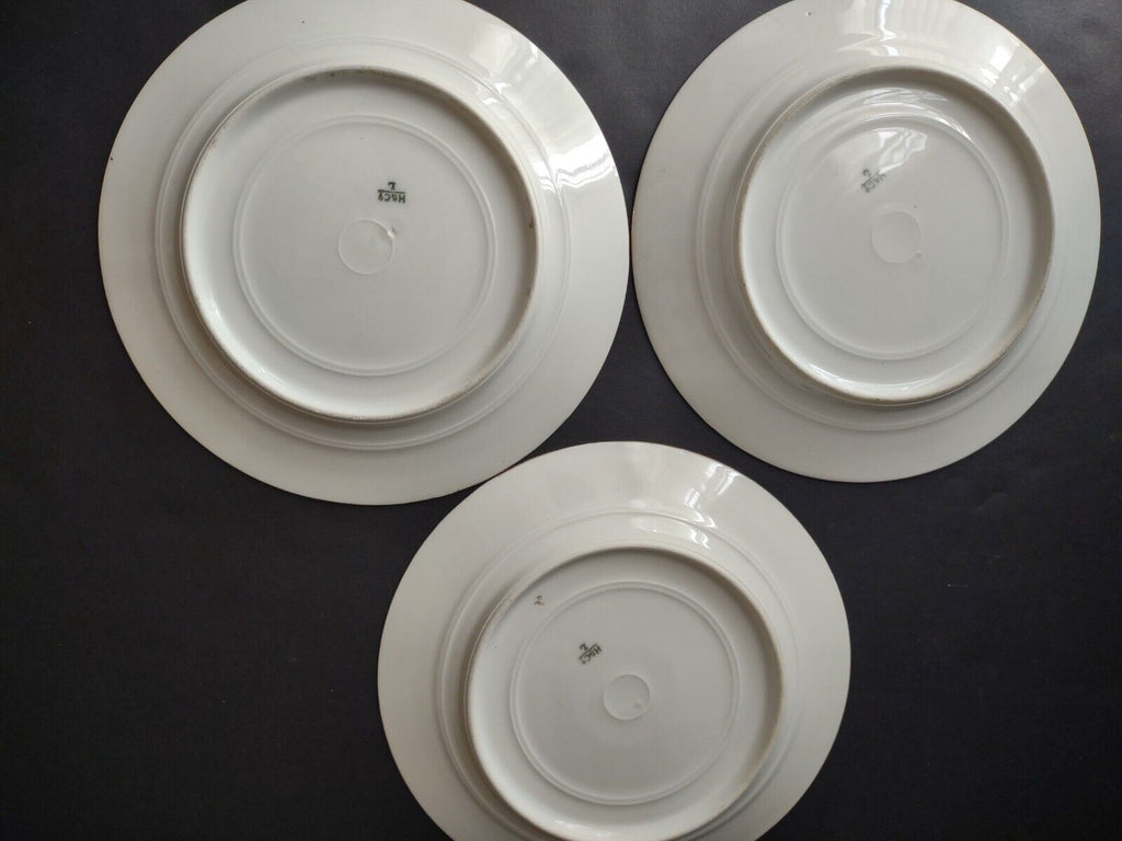 Haviland Limoges France 3 x Dessert 7-3/4" Gold Trim Flower Butterfly (lot 624)