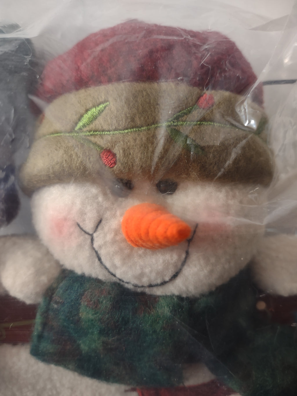 Christmas Winter Plush Snowmen Hats Scarves Welcome Wall Hanging (Lot 4621)