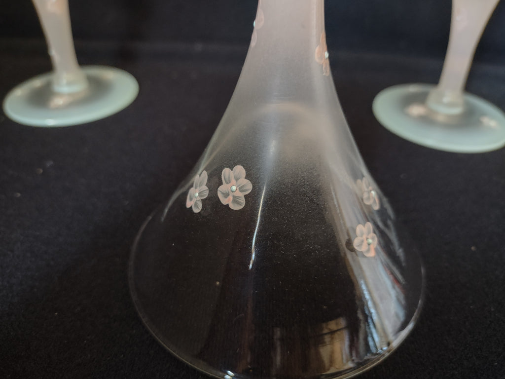 Set of 4 Vintage MCM Frosted Martini Glass Pink Flower Handpainted (lot 2740)