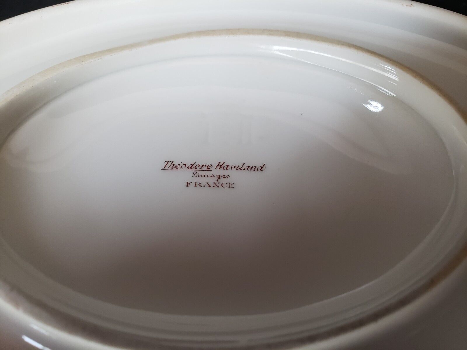 Haviland Limoges France Gold Trim Gravy Bowl Flower Design (lot 596)