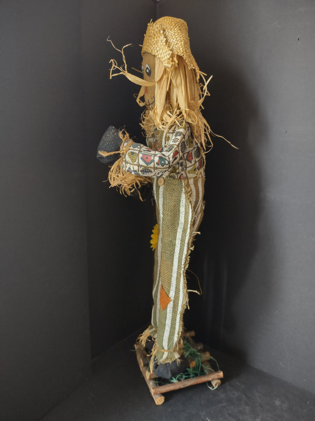 Halloween Fall 32" Scarecrow Standing Primitive Rustic (lot 3080j)