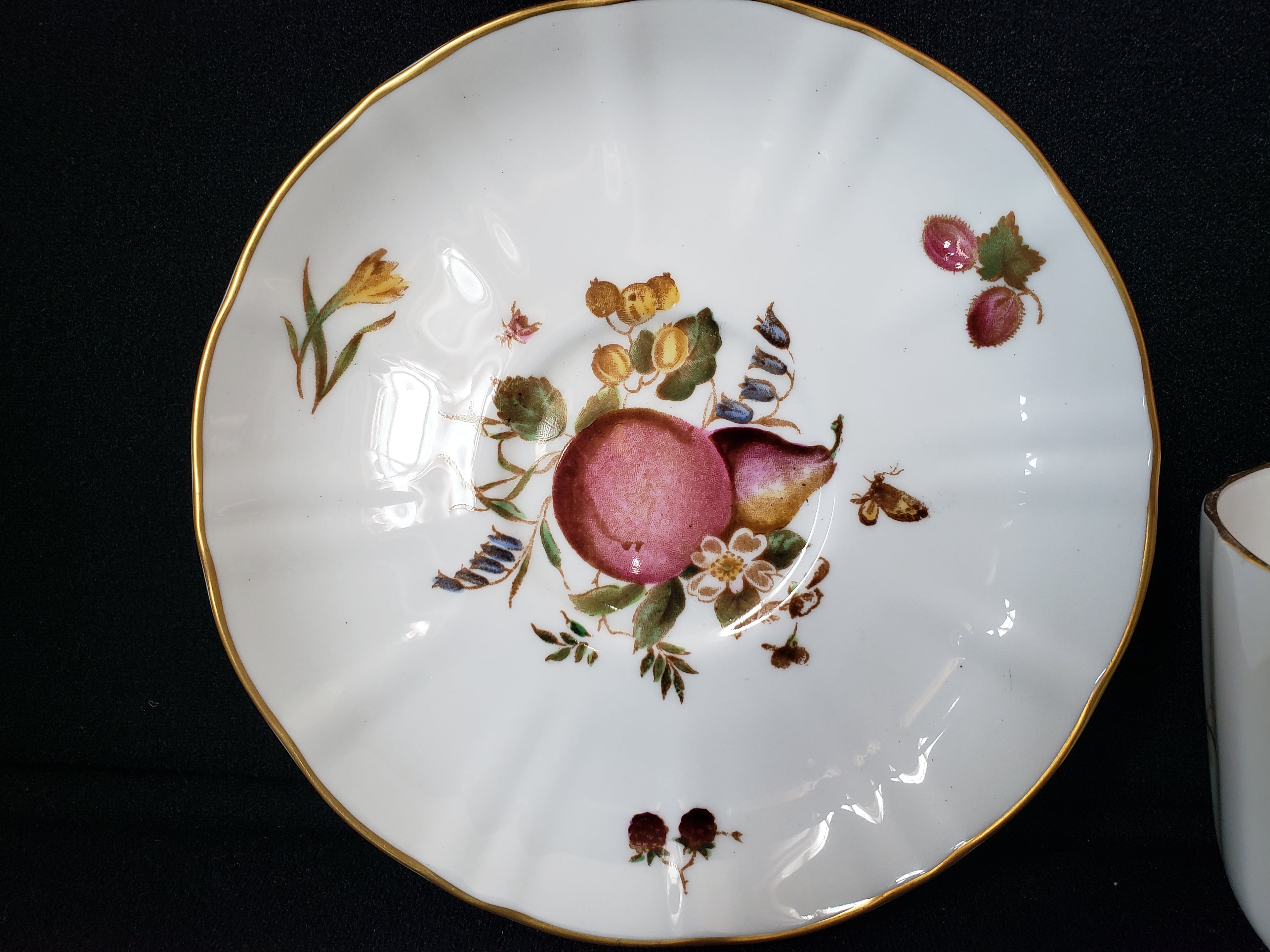 Vintage Royal Worcester Delecta Tea Cup (lot 2101)
