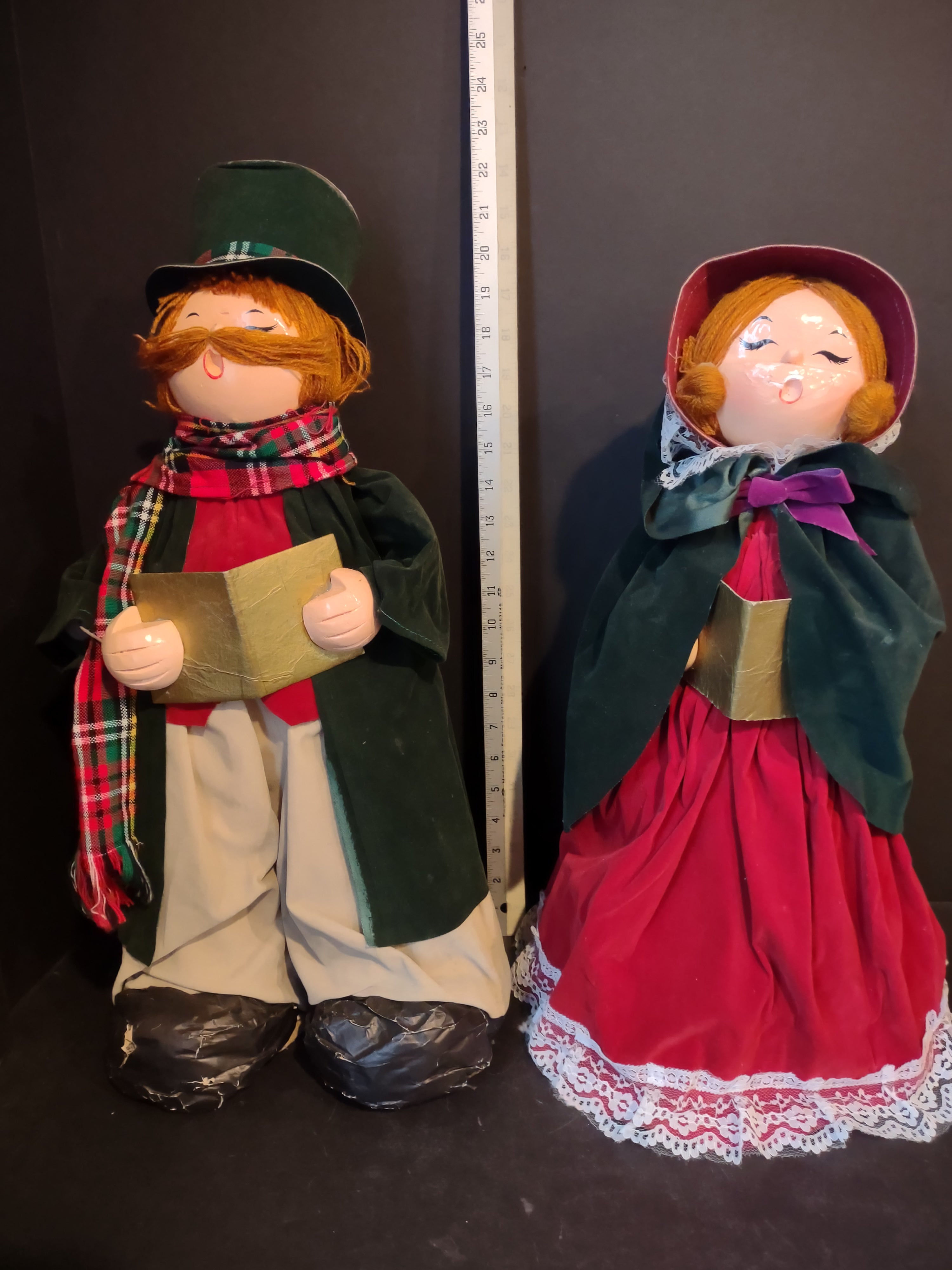 Vintage Christmas Carolers Paper Mache 22" IMPERFECT (lot 3316)