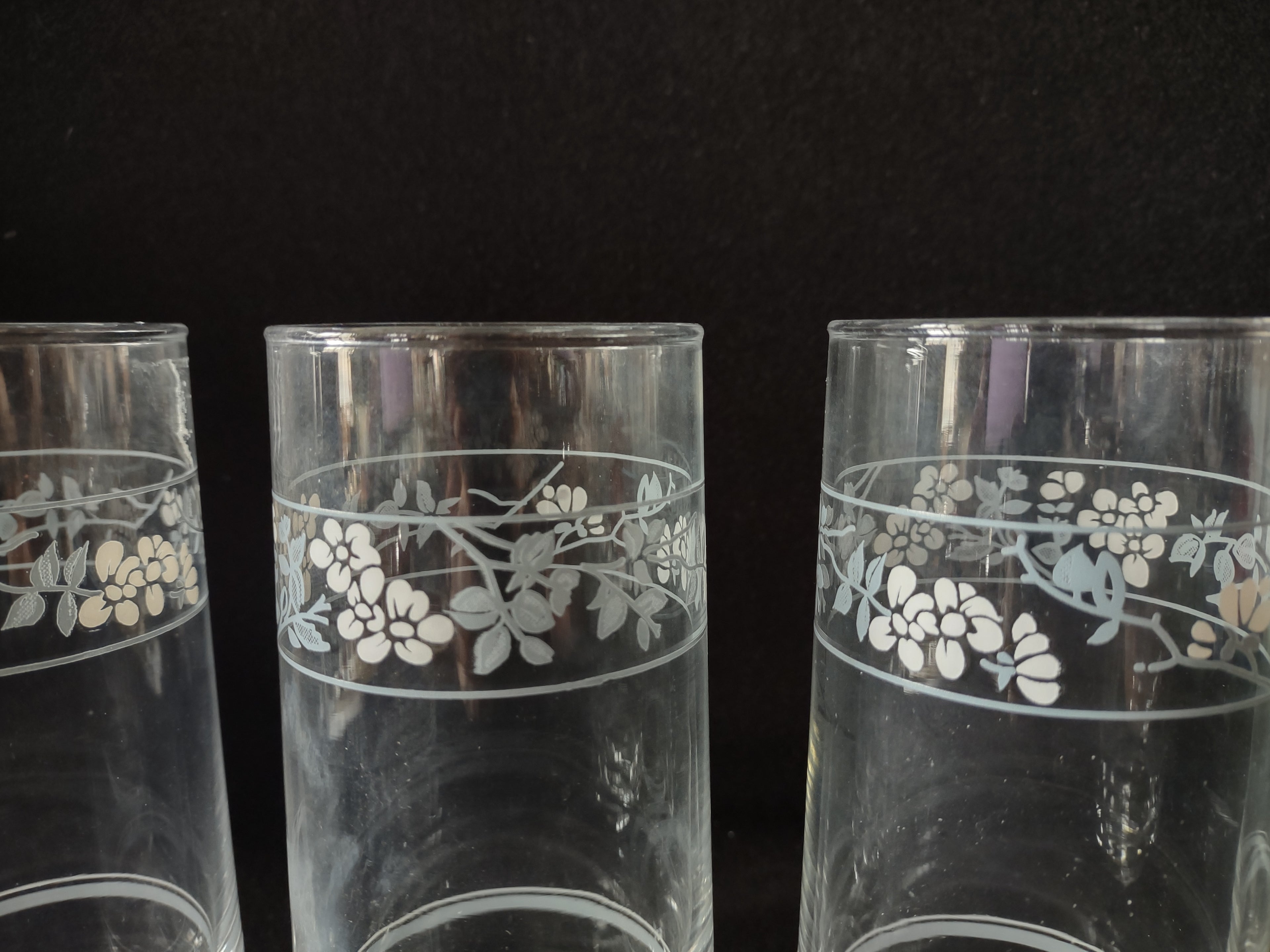Vintage Libbey Crisa Drinking Glass Tumbler x 4 Pastel Floral (lot 5234)