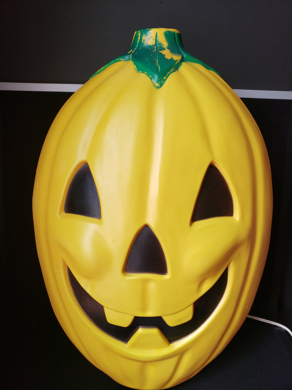 Halloween Plastic Jack O' Lantern Yellow Pumpkin Large Blow Mold 20" (lot 2213)
