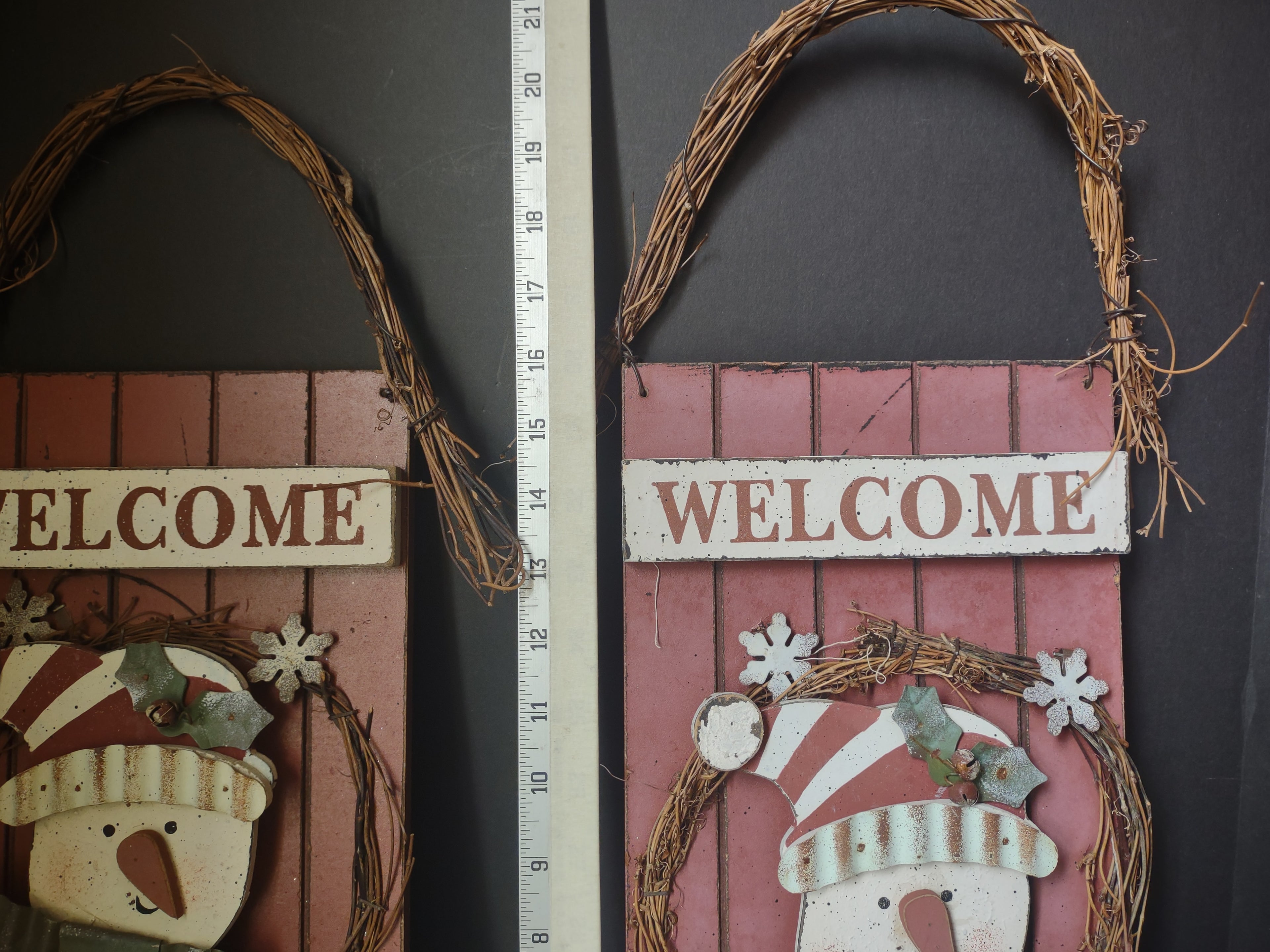 Set of 2 Christmas Welcome Snowman Signs Rustic Primitive (lot 1731)