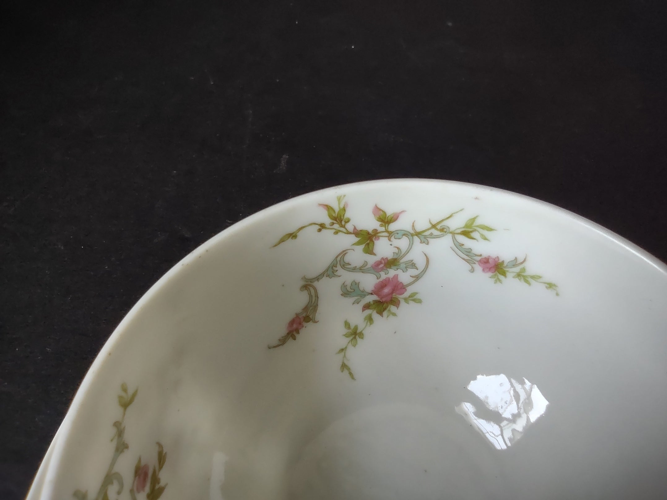 Haviland Limoges Tea Cup & Saucer White Scalloped Edge Rose Blue Ribbon (lot 858