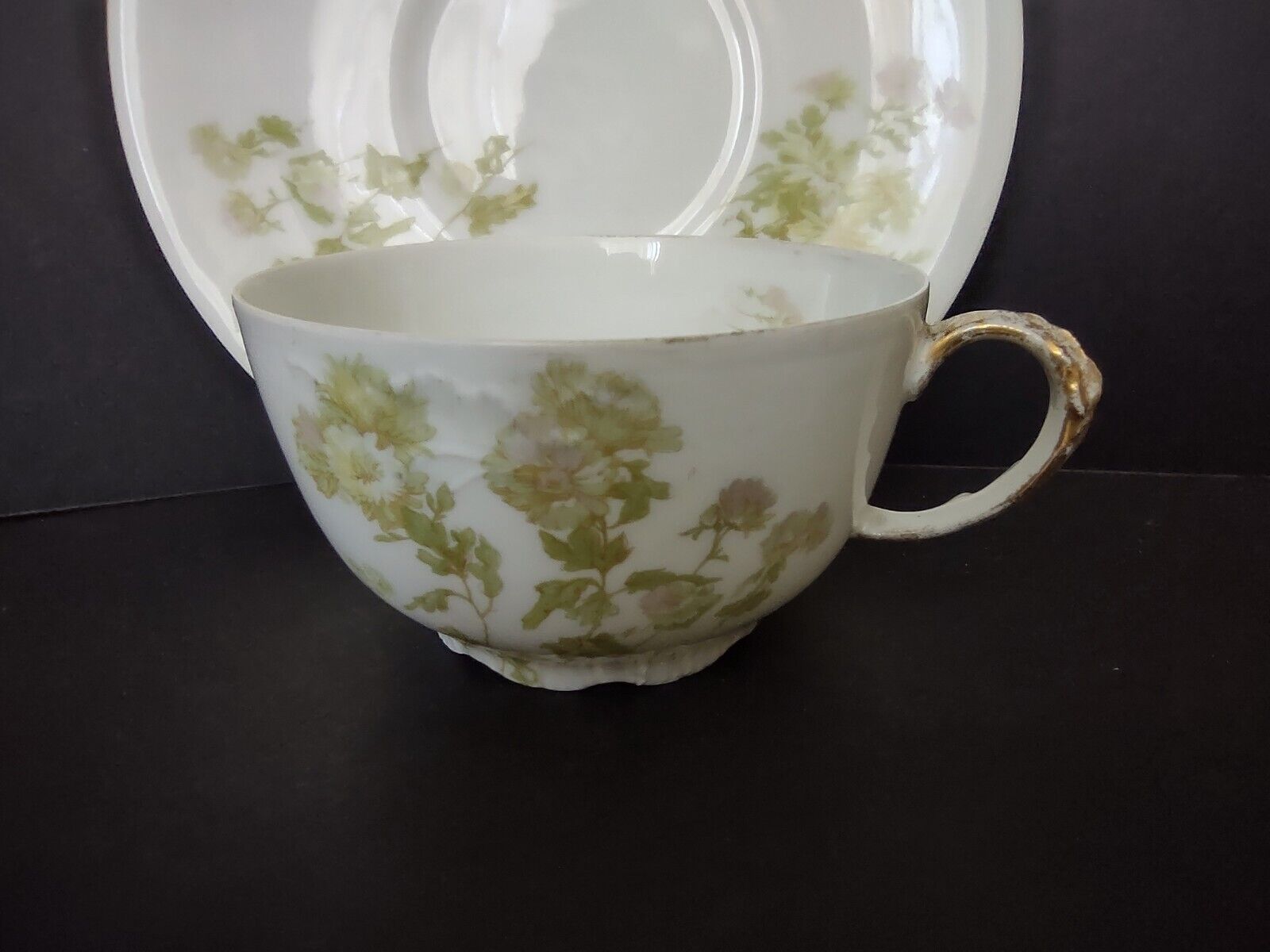 JP Limoges France Porcelain Teacup & Saucer Green Flower Gold Handle (lot 734)
