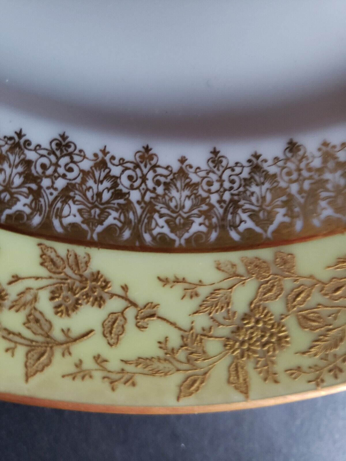 GDA Limoges France Salad/Luncheon Plate Yellow Raised Gold Snowflake (lot 650)