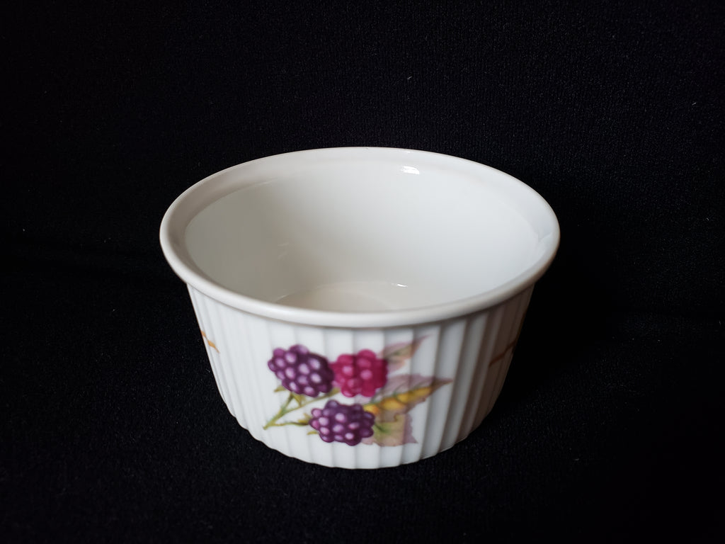 Vintage Royal Worcester Evesham Quiche Souffle Baking Porcelain Dish (lot 2096)