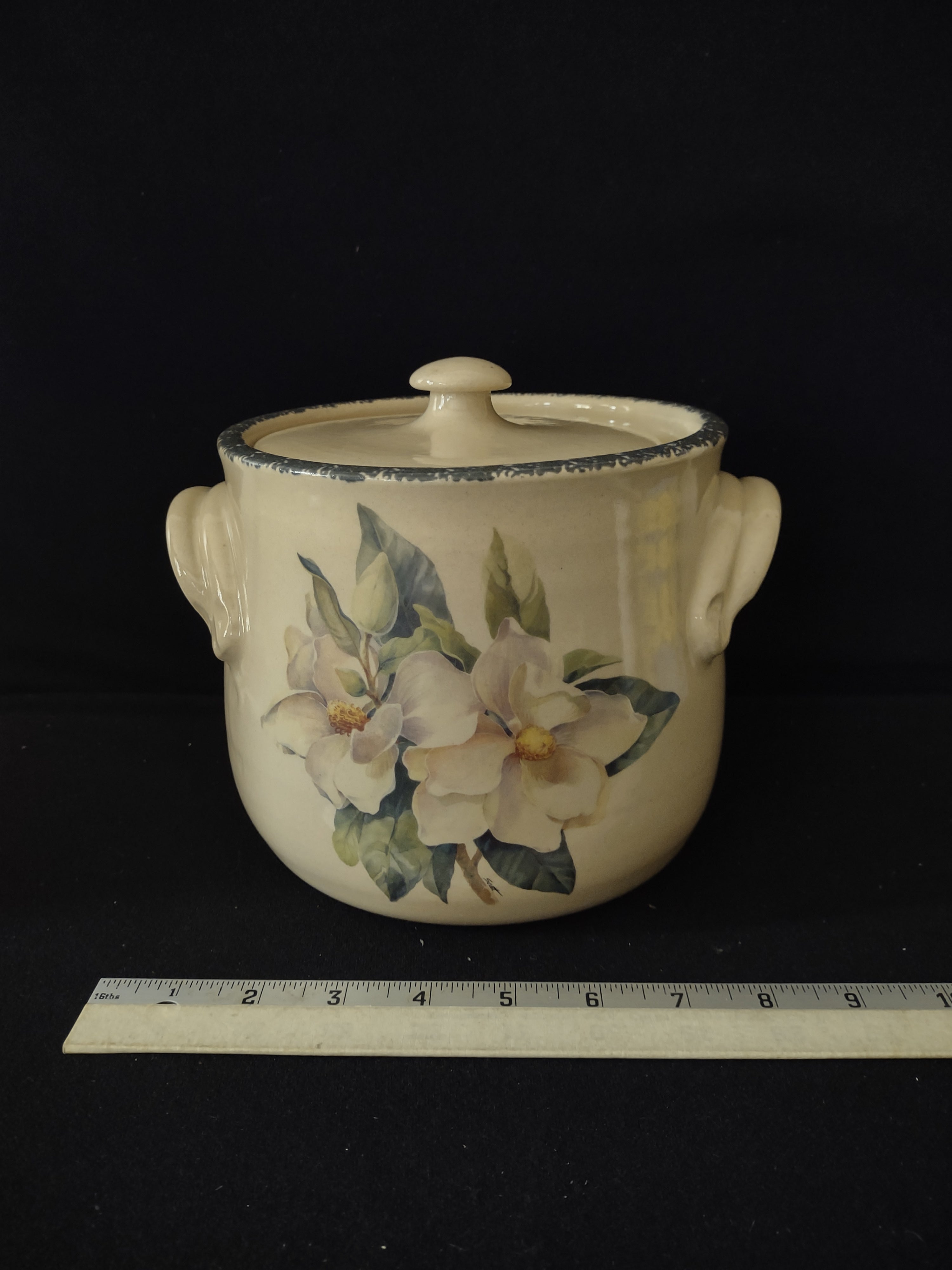 Vintage Home Garden Party Magnolia Collection Stoneware Canister Lid (Lot 3745)